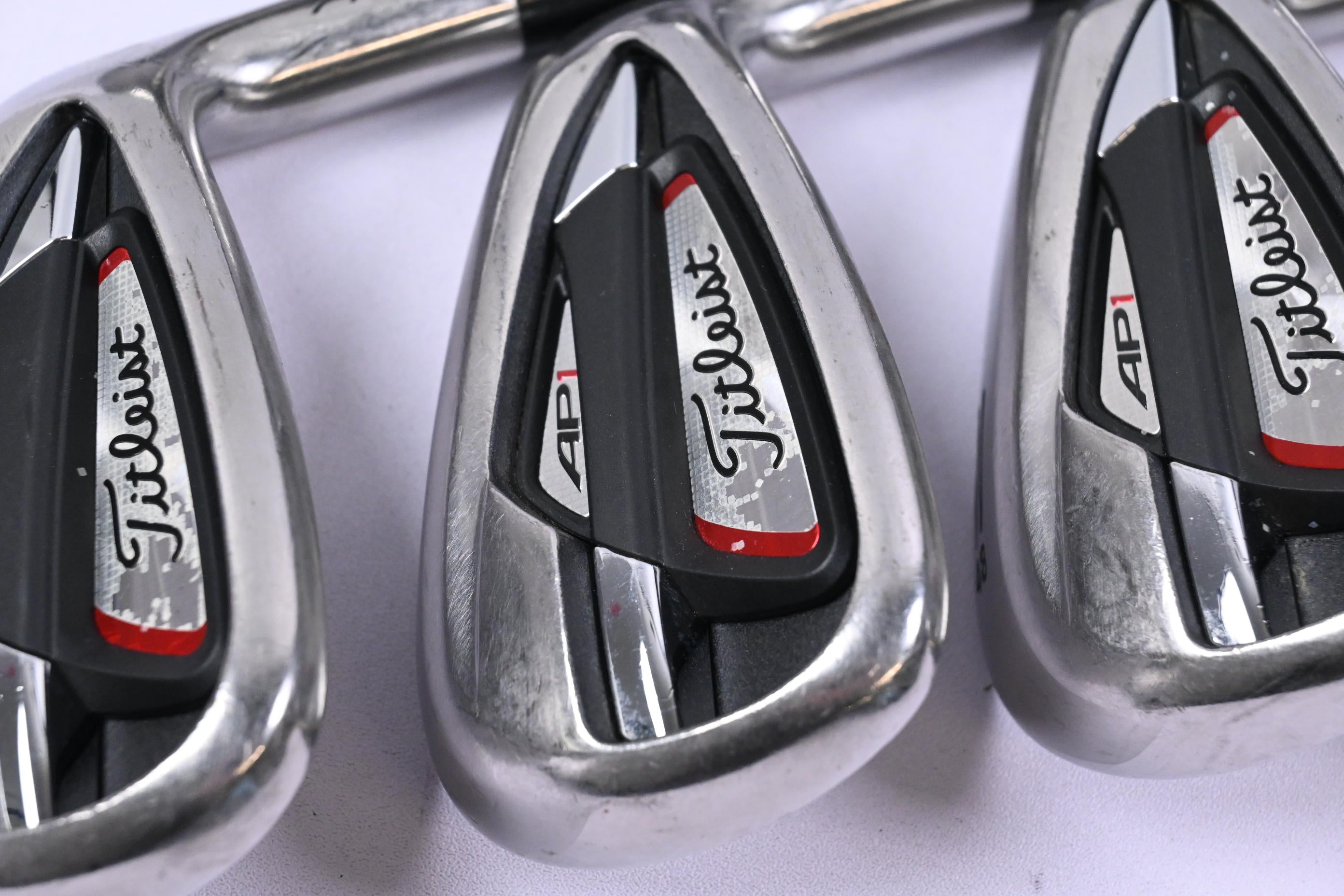 Titleist 714 AP1 Irons / 6-PW+48+GW / Regular Flex Kuro Kage 65 Shafts