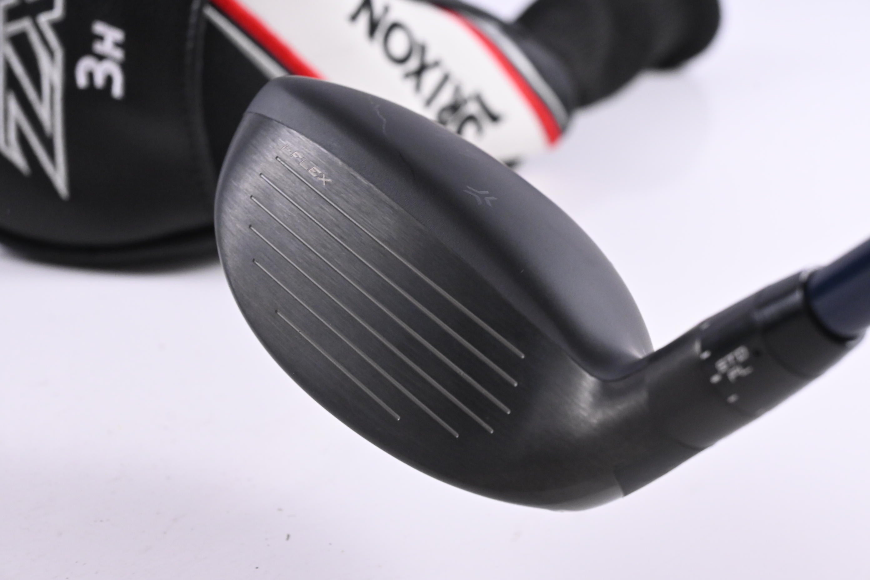 Srixon ZXi #6 Hybrid / 28 Degree / Regular Flex Fujikura Ventus TR Blue 7 Shaft