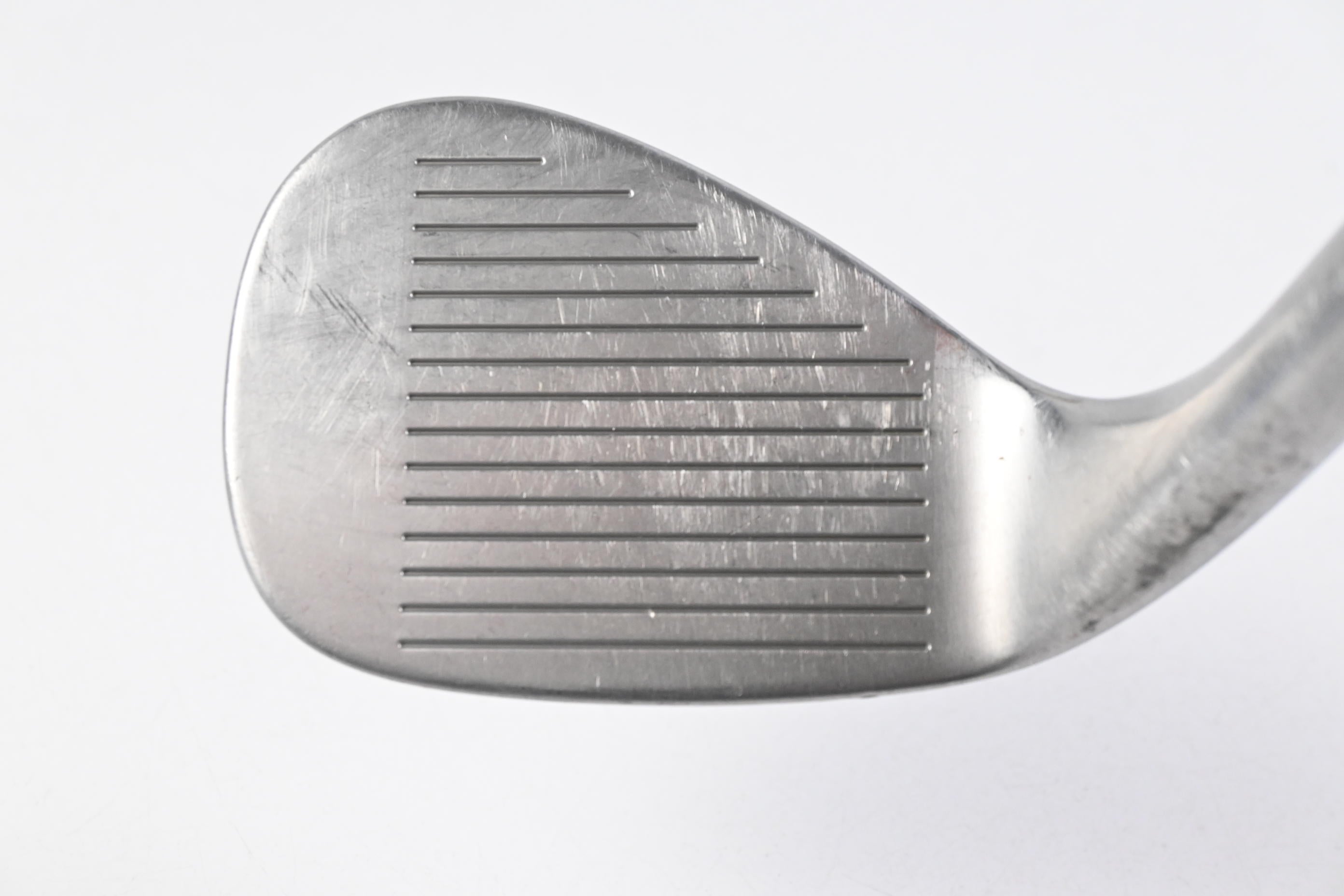 Cleveland 588 Tour Action Sand Wedge / 56 Degree / Wedge Flex Cleveland Traction