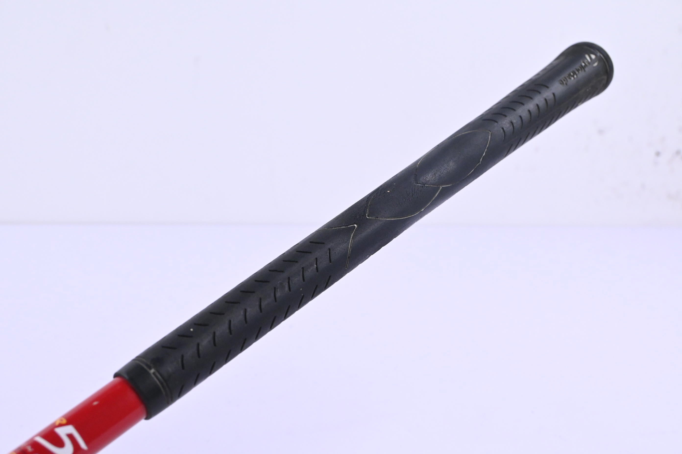 Left Hand Taylormade R540 XD Driver / 10.5 Degree / Regular Flex M.A.S² 55