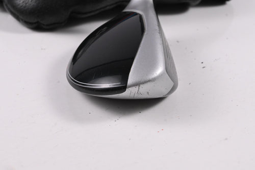 Taylormade M4 #4 Hybrid / 22 Degree / Regular Flex Fujikura Atmos Red 6 Shaft