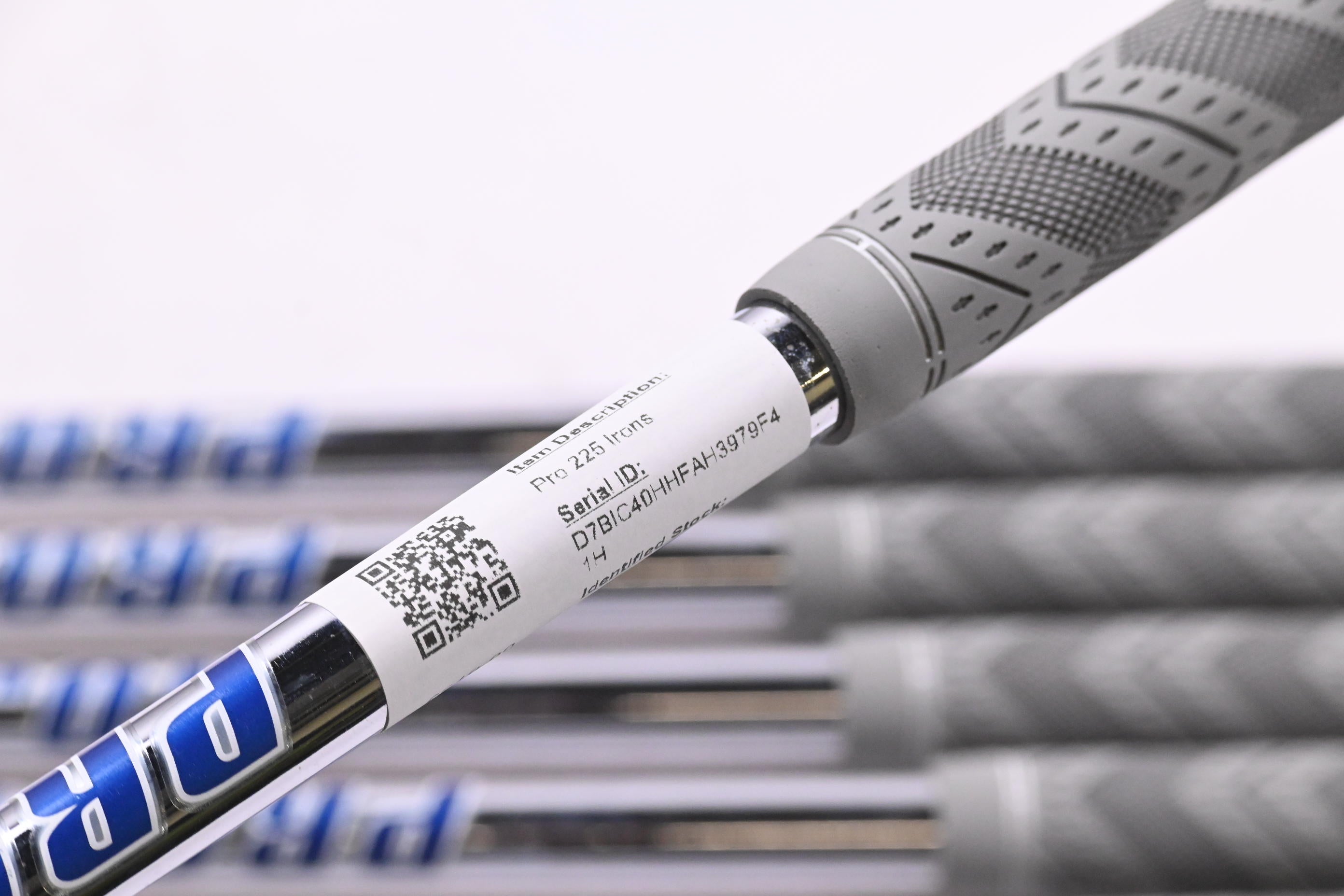 Mizuno Pro 225 Irons / 5-PW+GW / X-Flex Project X LZ 125 Shafts