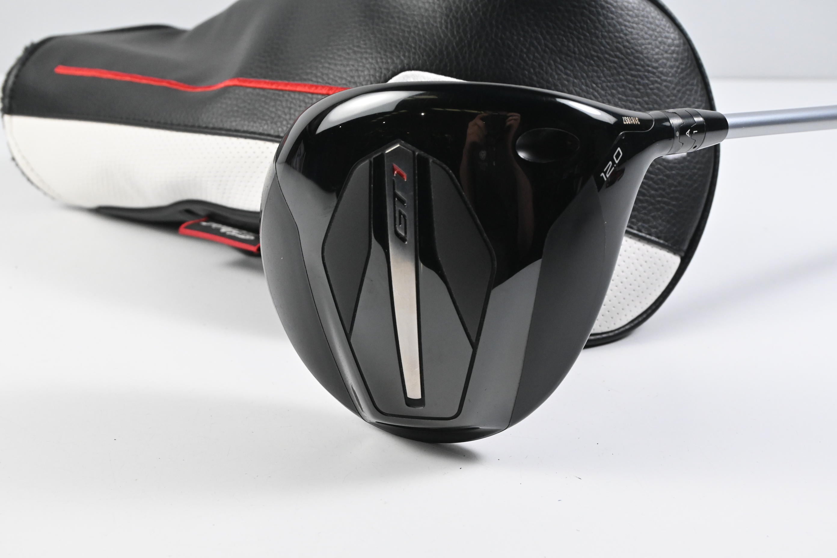 Titleist GT1 Driver / 12 Degree / Regular Flex Fujikura Air Speeder 40 Shaft