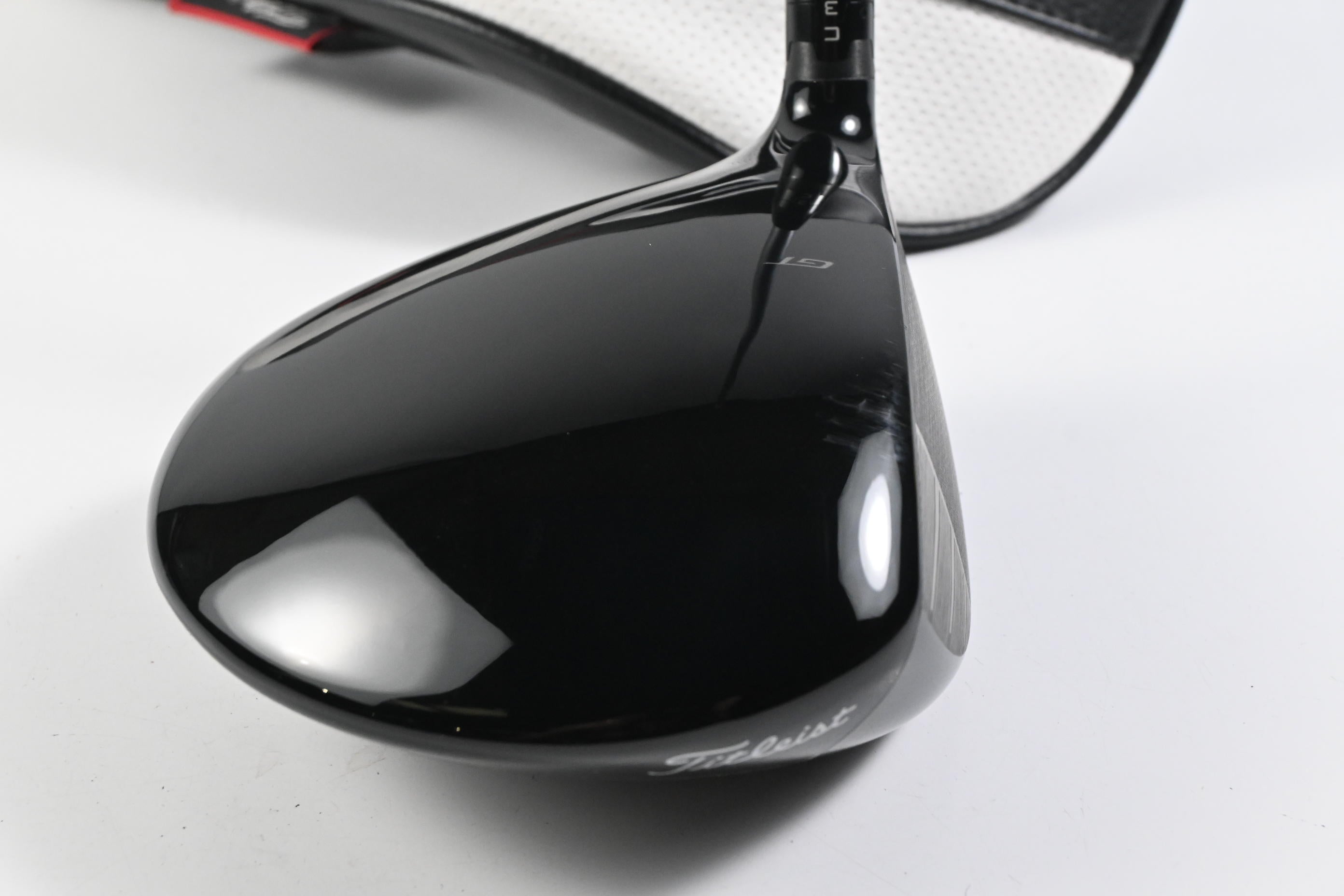 Titleist GT1 Driver / 12 Degree / Regular Flex Fujikura Air Speeder 40 Shaft