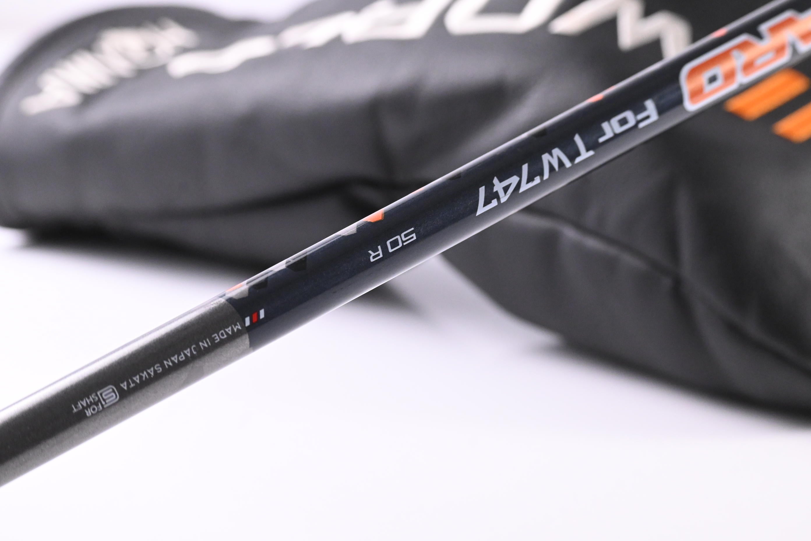Honma TW747 Driver / 10.5 Degree / Regular Flex Honma Vizard 50 Shaft