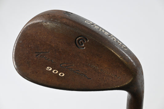 Cleveland Tour Action 900 Sand Wedge / 54 Degree / Stiff Flex Dynamic Gold Shaft