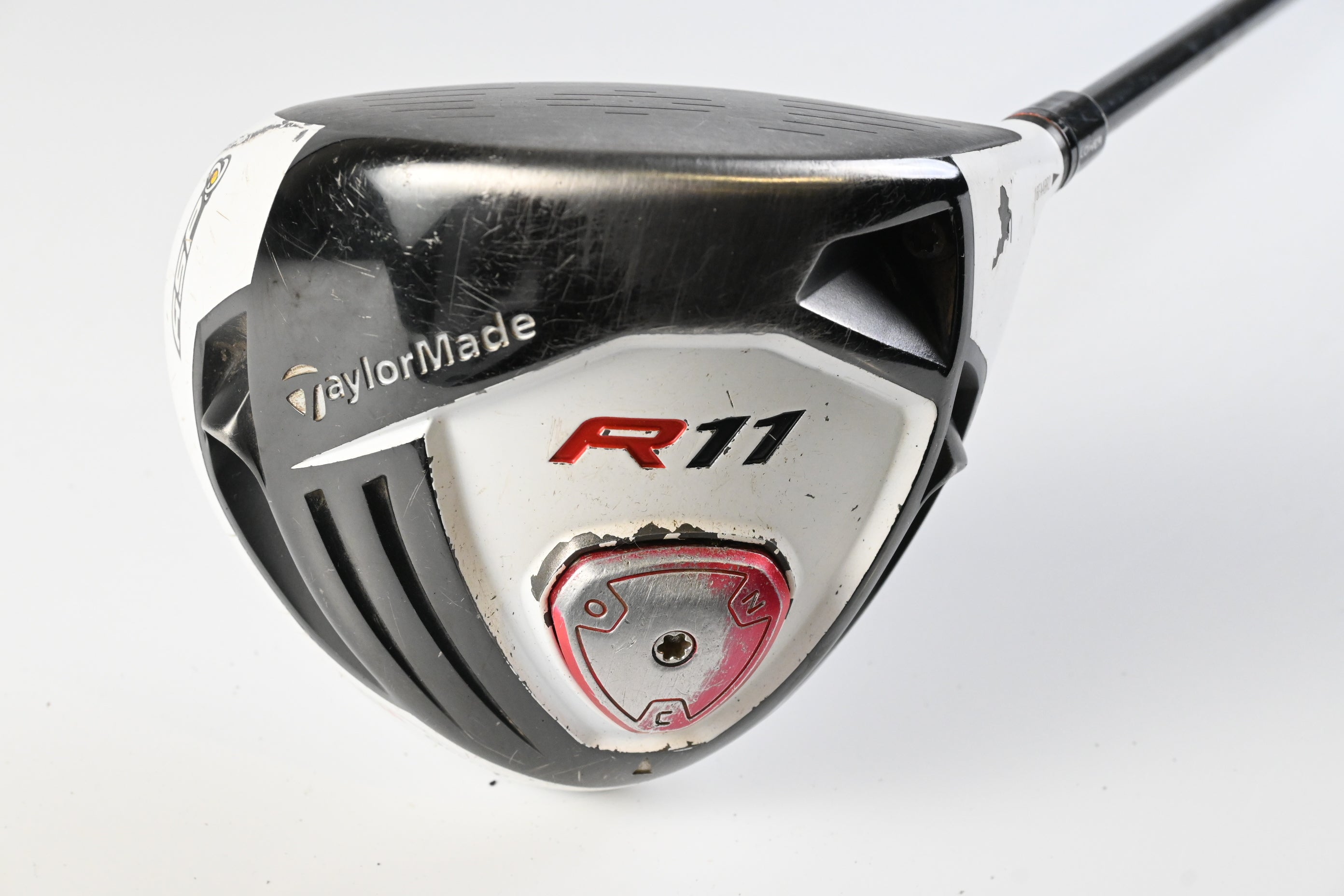 Taylormade R11 Driver / 9 Degree / Regular Flex Fujikura Blur 60 Shaft