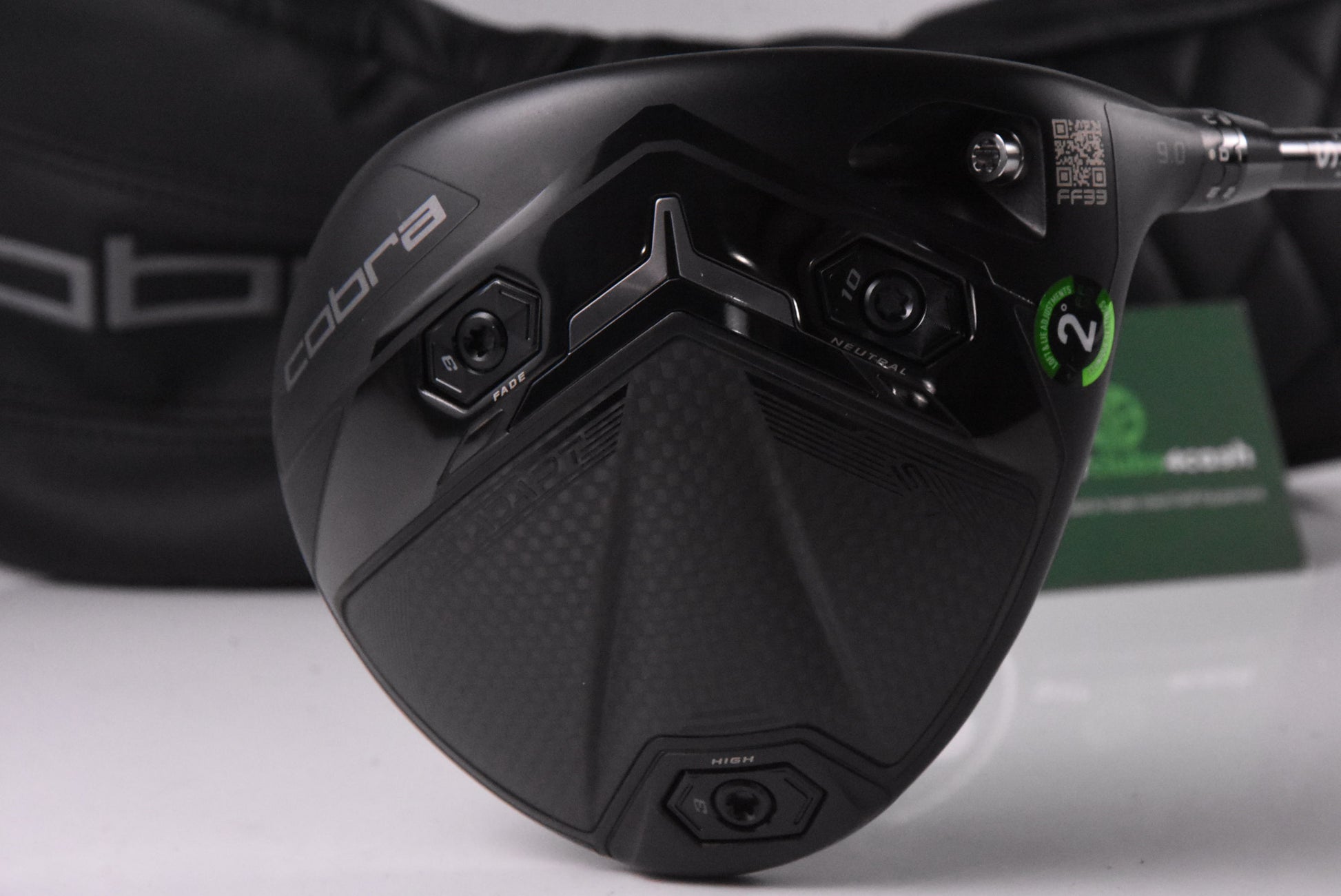 Cobra DS-Adapt LS Driver / 9 Degree / Stiff Flex Denali Black 60 Shaft