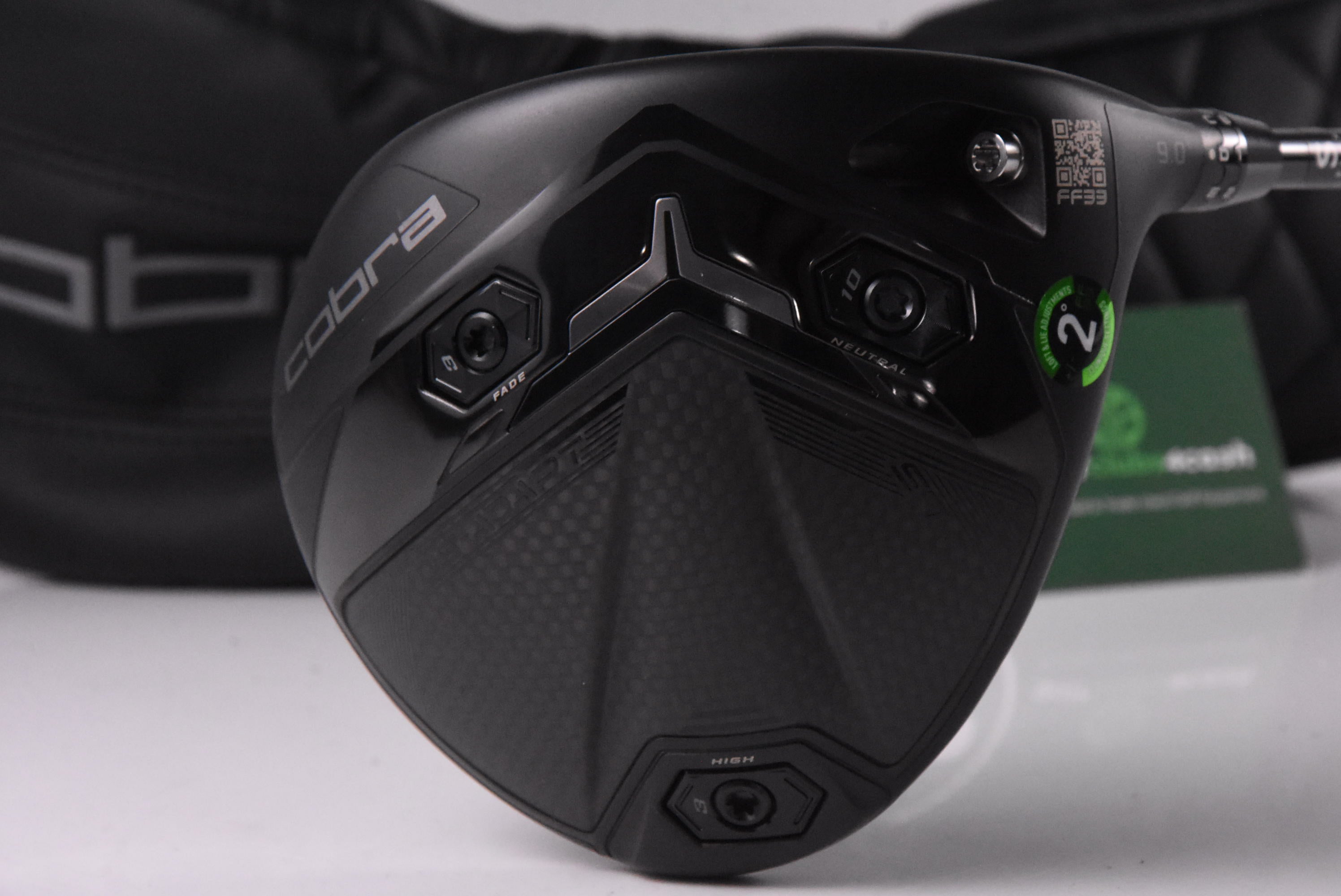 Cobra DS-Adapt LS Driver / 9 Degree / Stiff Flex Denali Black 60 Shaft