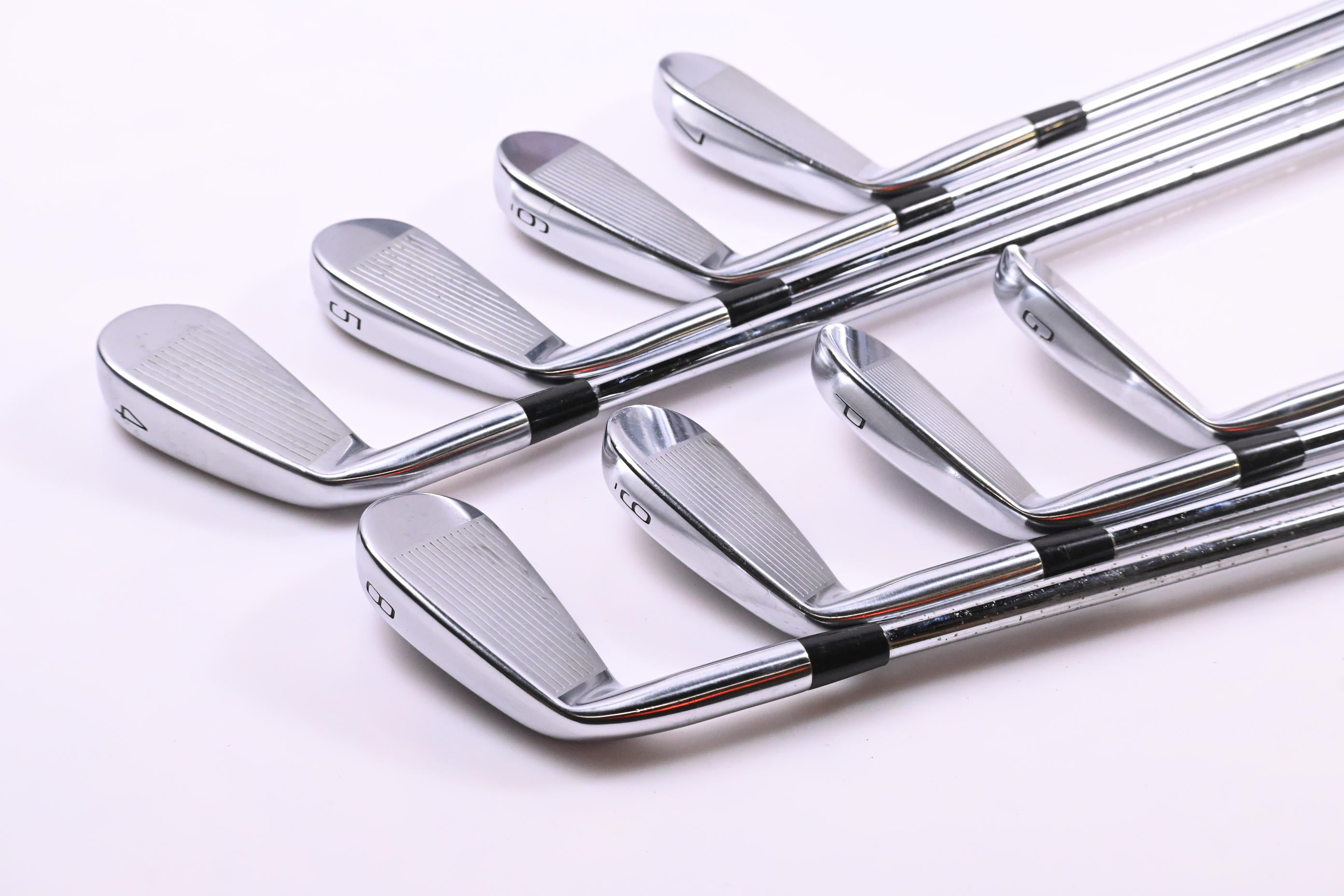 Mizuno Pro 225 Irons / 4-PW+GW / Stiff Flex Dynamic Gold 120 S300 Shafts