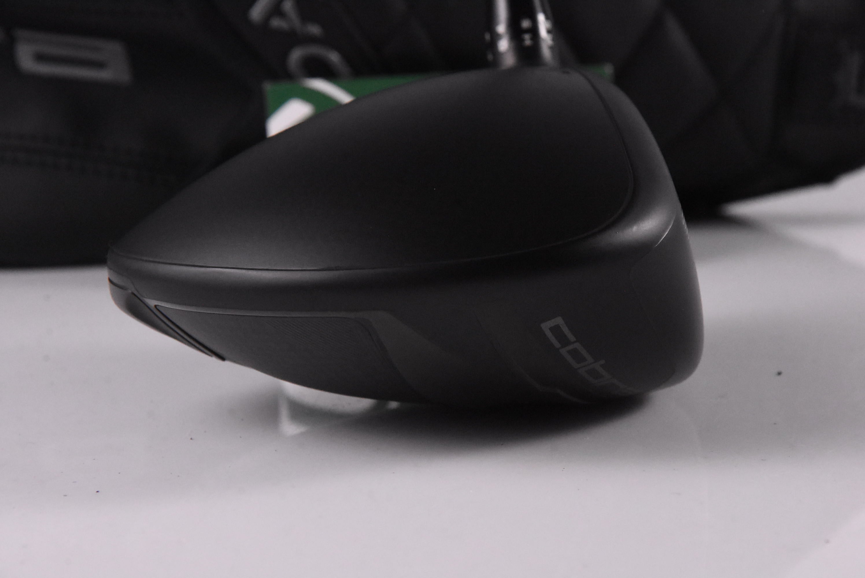 Cobra DS-Adapt LS Driver / 9 Degree / Stiff Flex Denali Black 60 Shaft