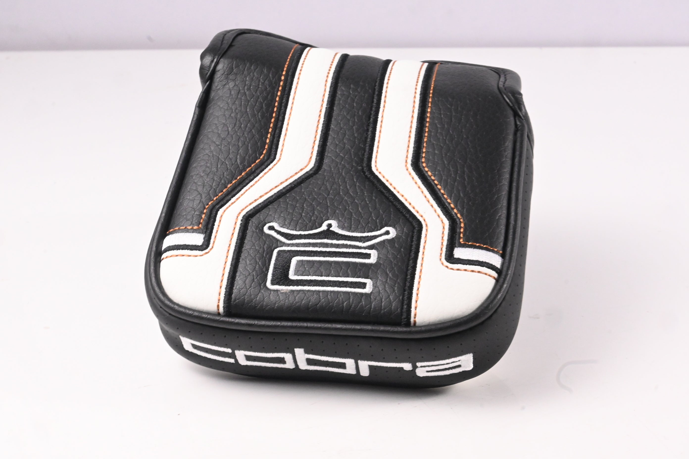 Cobra 2024 3D Printed Agera Single Bend Putter / 38 Inch