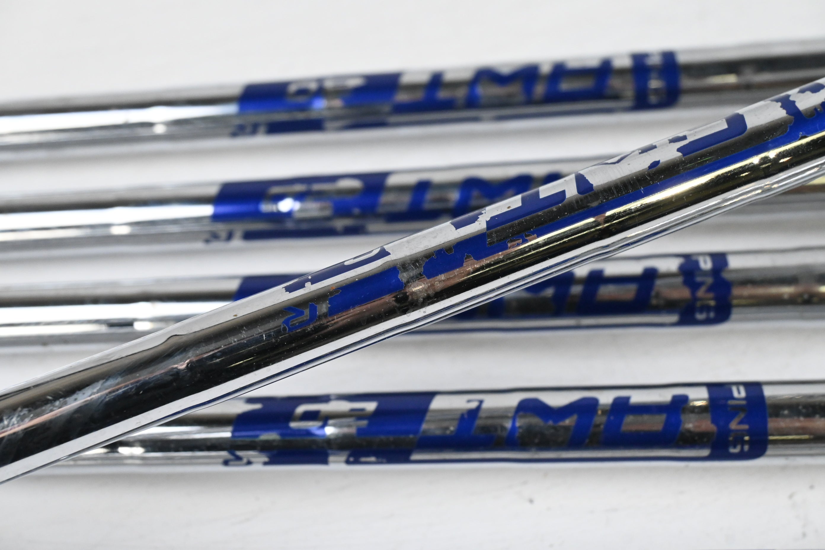 Ping G410 Irons / 5-PW / Green Dot / Regular Flex Ping AWT 2.0 Shafts