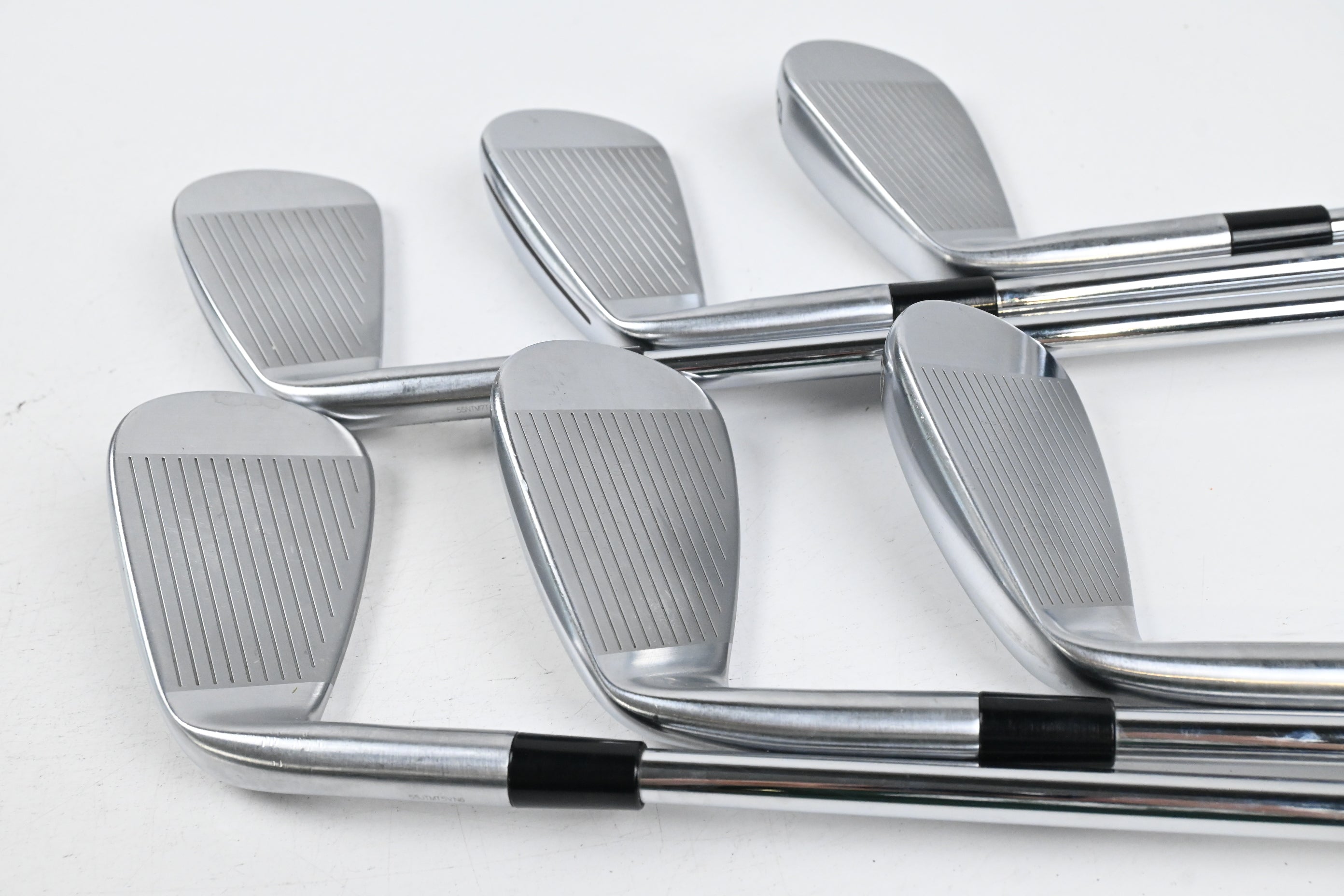 Taylormade P790 2025 Irons / 6-PW+GW / Regular Flex N.S.Pro 950 GH Neo Shafts