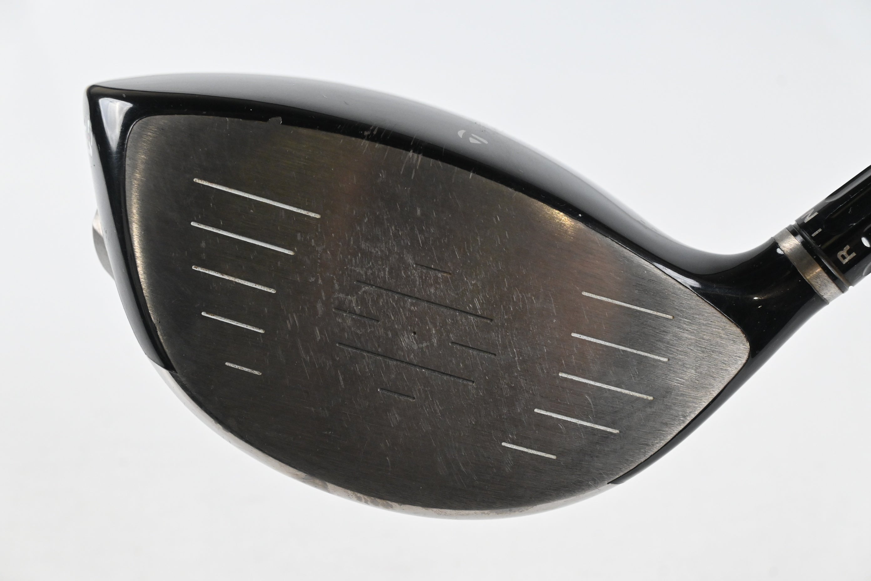 Taylormade R9 Driver / 9.5 Degree / Stiff Flex Aldila Voodoo 6 Shaft