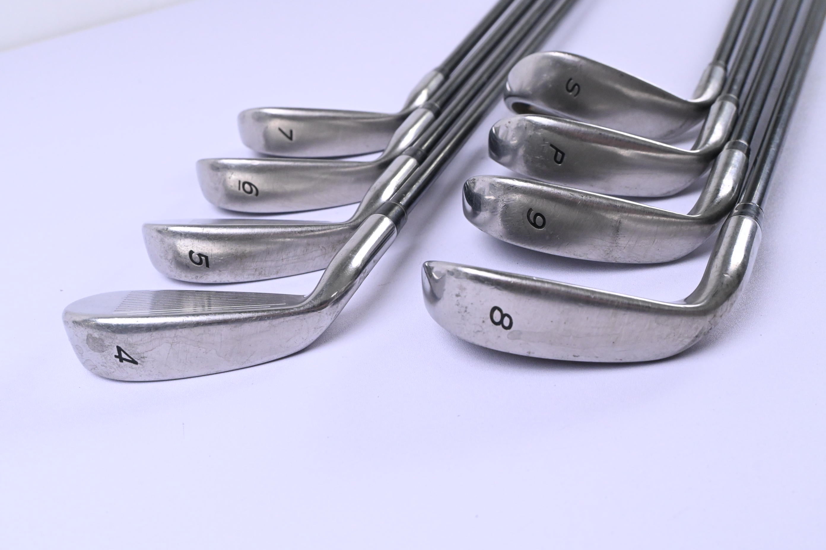 Taylormade R7 Draw Irons / 4-PW+SW / Regular Flex REAX 55 Shafts