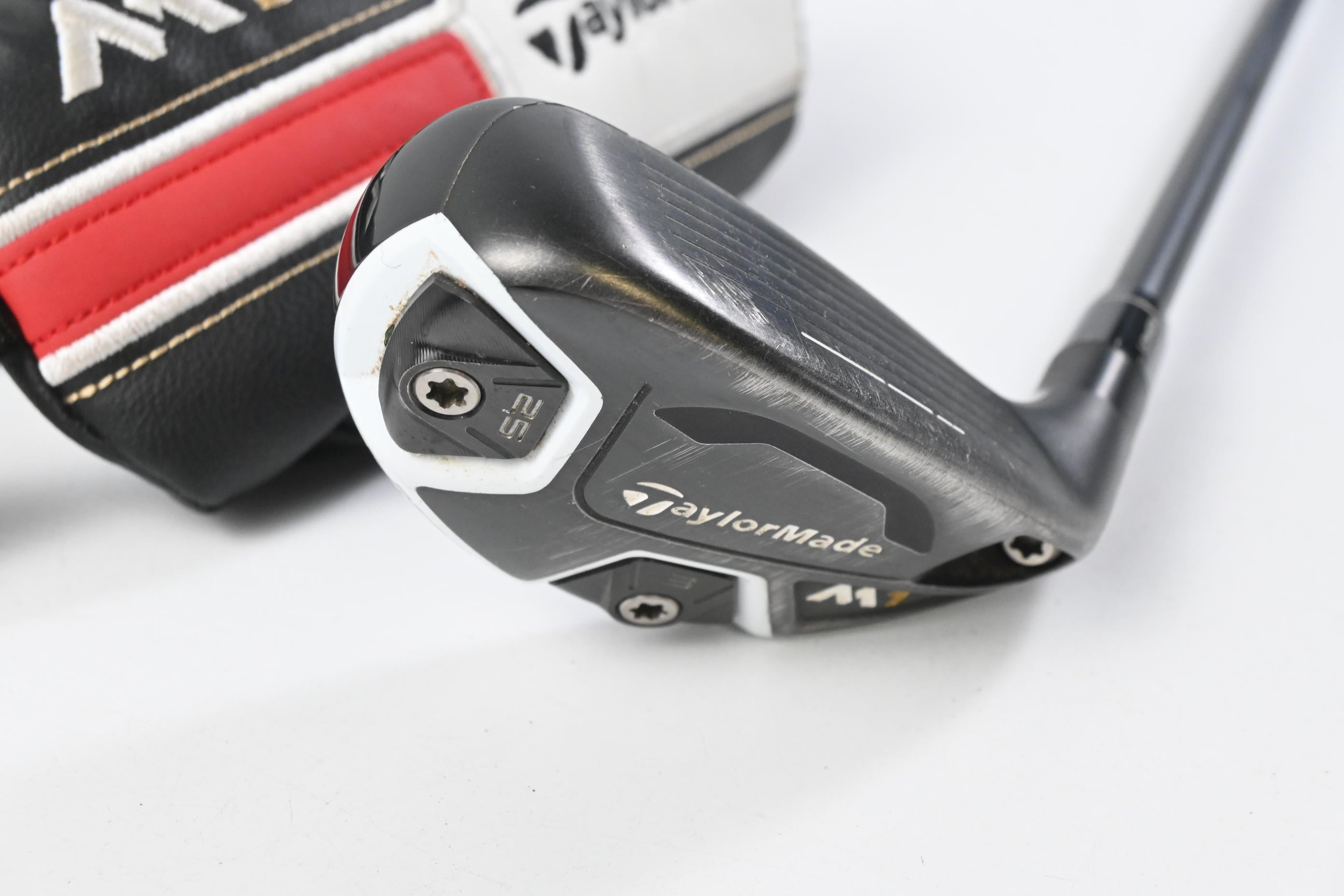Taylormade M1 2016 #2 Hybrid / 17 Degree / Stiff Flex Fujikura Speeder 82 Shaft