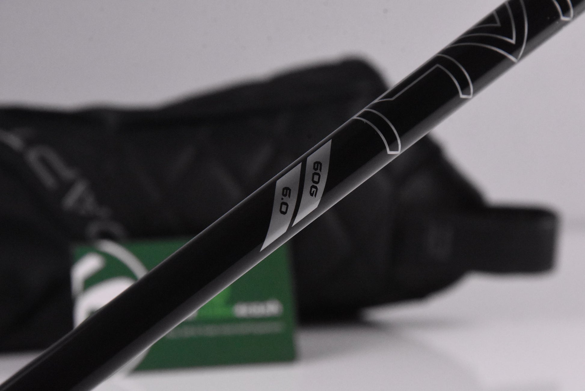 Cobra DS-Adapt LS Driver / 9 Degree / Stiff Flex Denali Black 60 Shaft