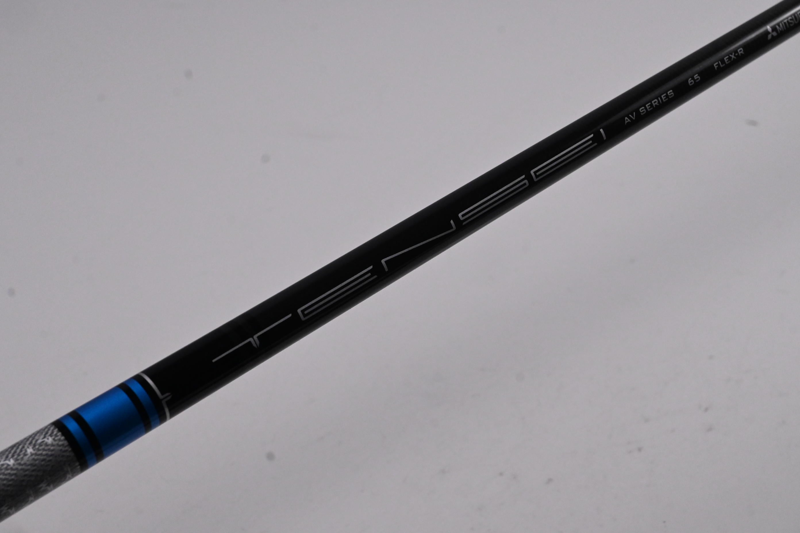 Mitsubishi Tensei AV Blue Raw 65 Fairway Shaft / Regular Flex / Titliest 2nd Gen