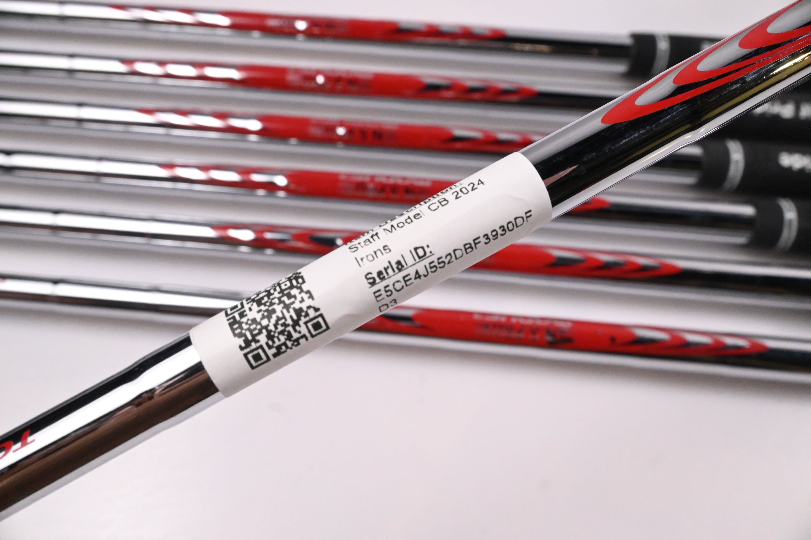 Wilson Staff Model 2024 CB Irons / 4-PW / X-Flex NS Pro Modus 3 Tour 120 Shafts