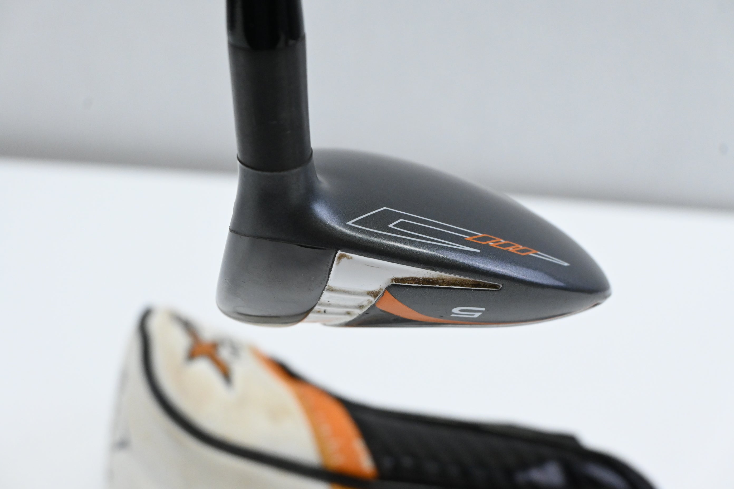 Callaway X2 Hot #5 Wood / 18.5 Degree / Stiff Flex Aldila Tour AXT 60