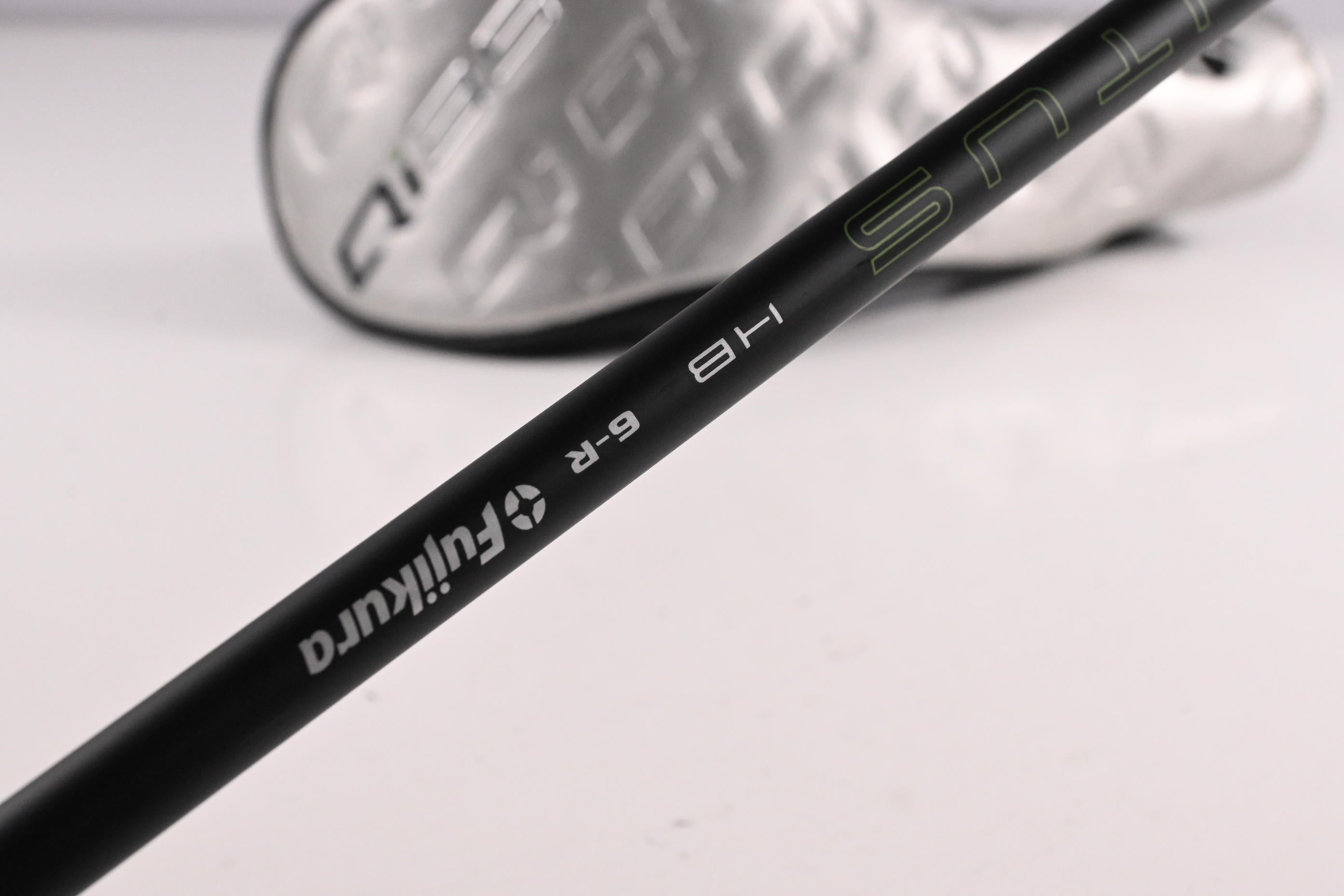 Taylormade Qi35 #4 Hybrid / 22 Degree / Regular Flex Fujikura Ventus Blue '25 6
