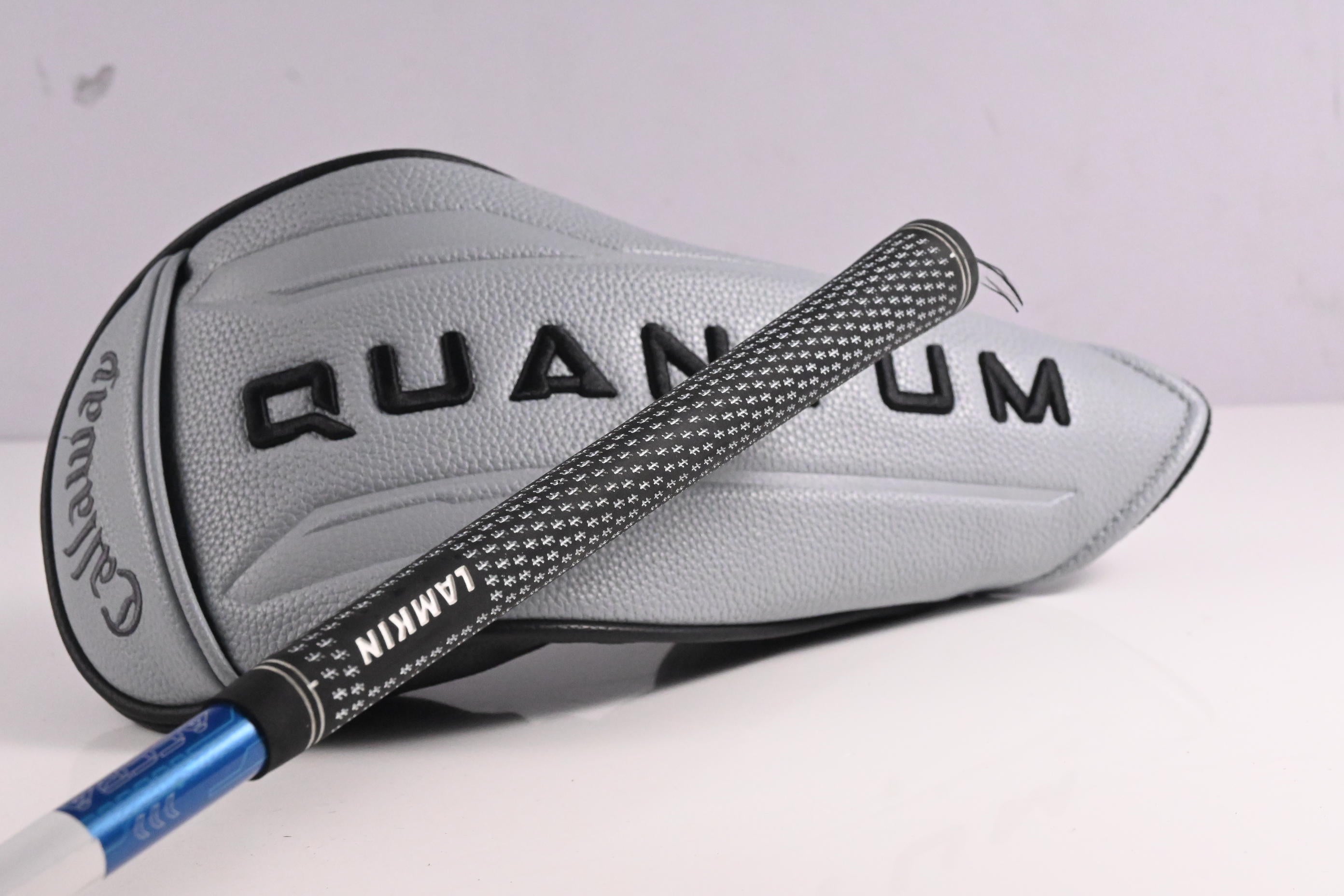 Callaway Quantum Max Driver / 10.5 Degree / Regular Flex Accra GX Blue 160 Shaft