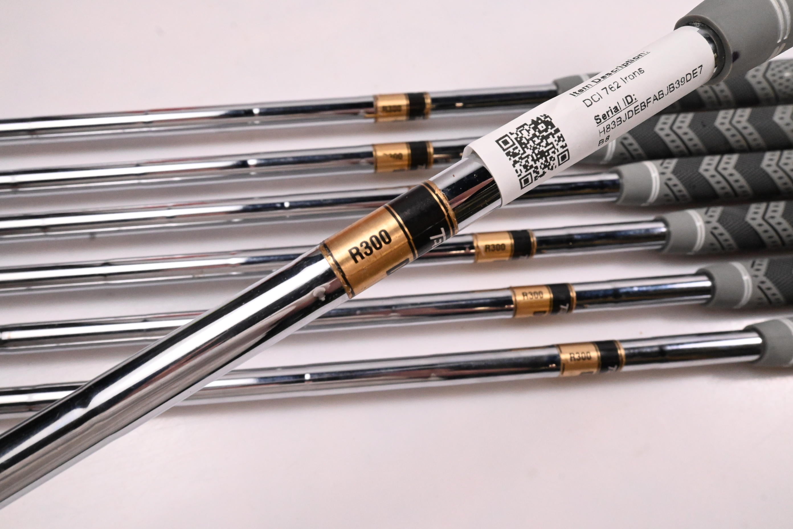 Titleist DCI 762 Irons / 4-PW / Regular Flex Dynamic Gold R300 Shafts