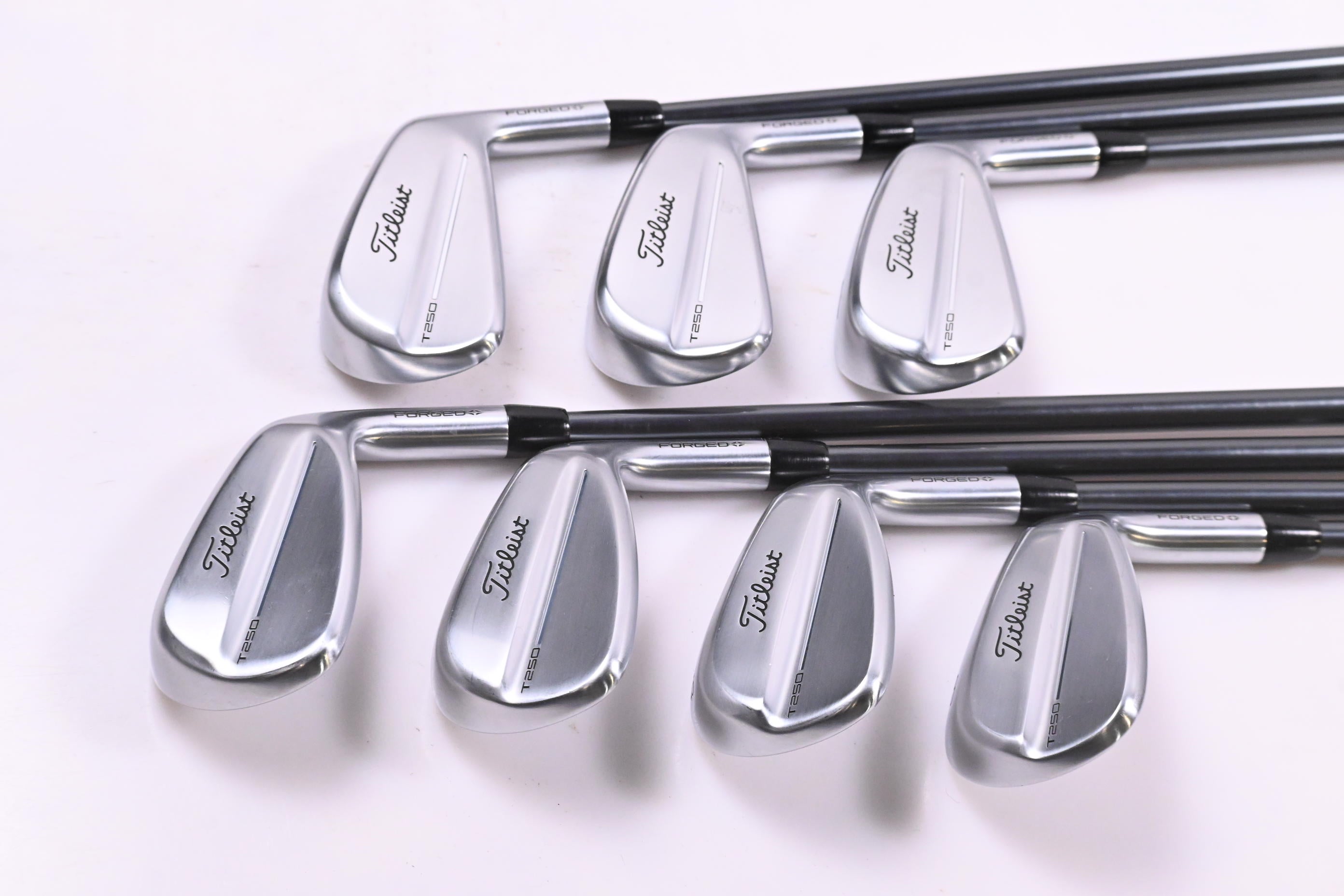 Titleist T250 2025 Irons / 5-PW+48° / Regular Flex MMT AMC Blue 85 Shafts