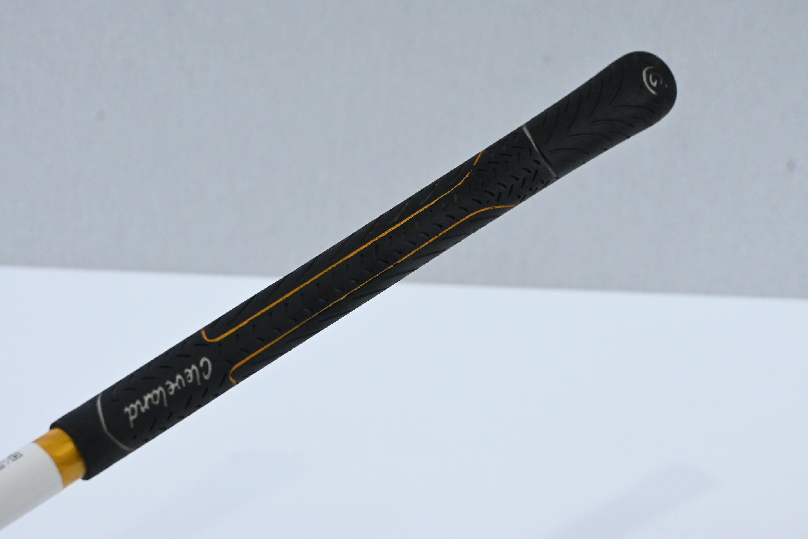 Cleveland HiBore Monster XLS Driver / 10.5 Degree / Regular Flex Fujikura 55