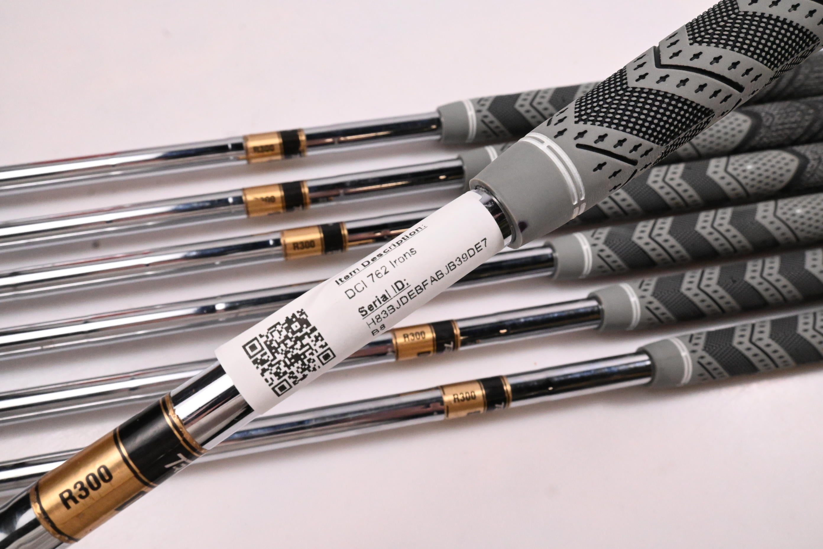 Titleist DCI 762 Irons / 4-PW / Regular Flex Dynamic Gold R300 Shafts