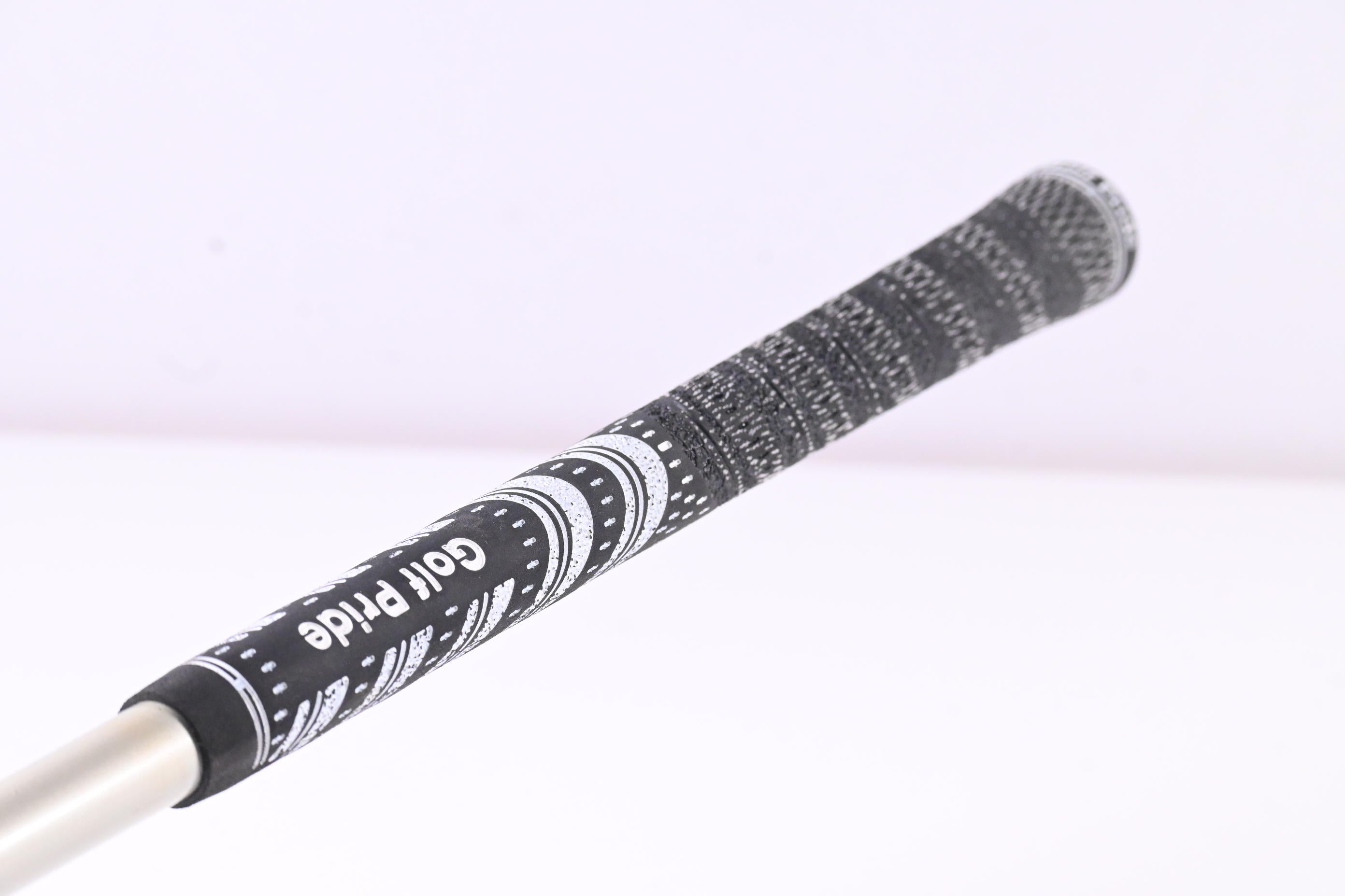 Cleveland HiBore #2 Hybrid / 19 Degree / Stiff Flex Cleveland Shaft