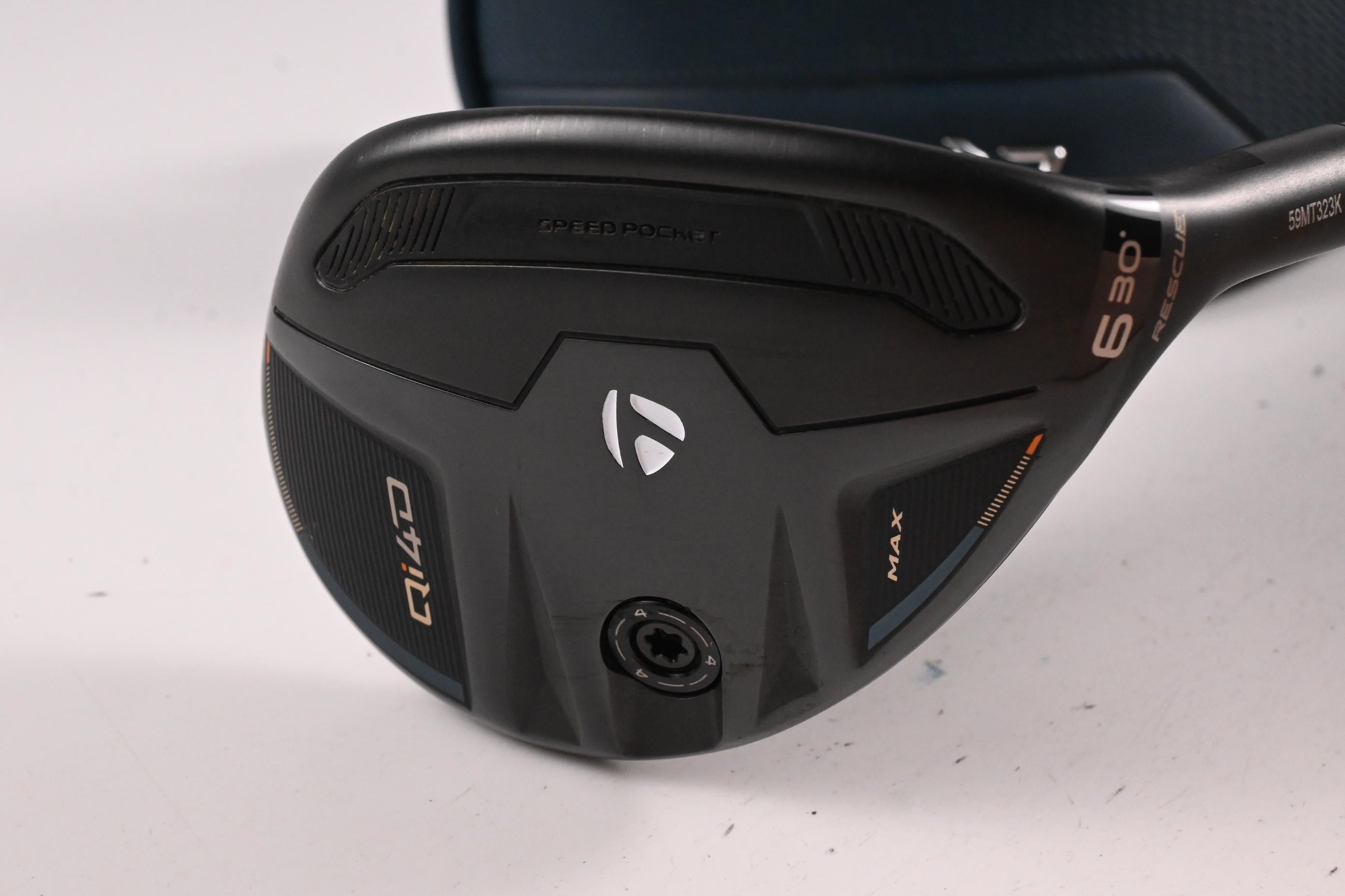 Taylormade Qi4D Max #6 Hybrid / 30 Degree / Regular Flex REAX By KBS 65 Shaft