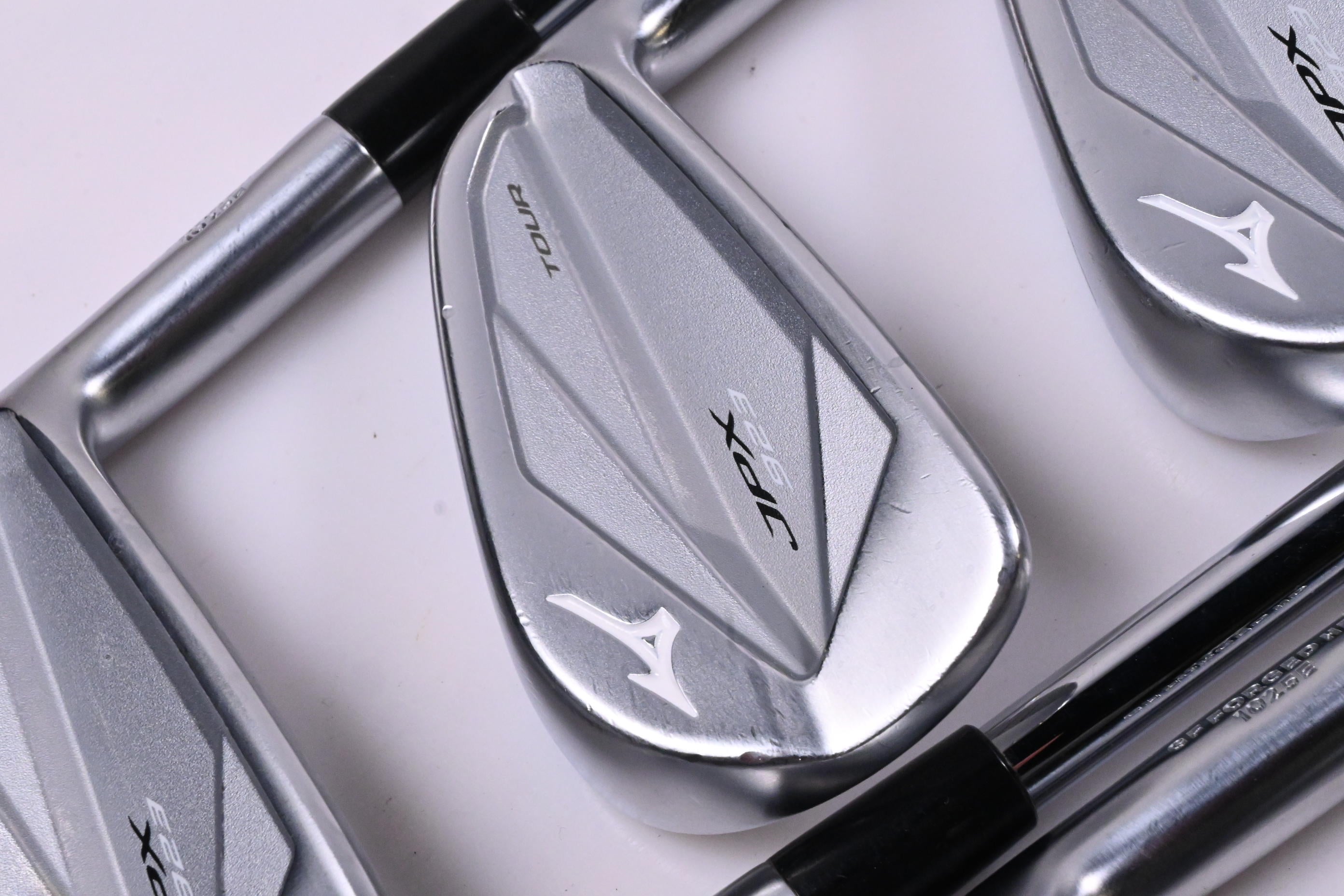 Mizuno JPX 923 Tour Irons / 5-PW / Regular Flex NS Pro Modus3 Tour 105 Shafts