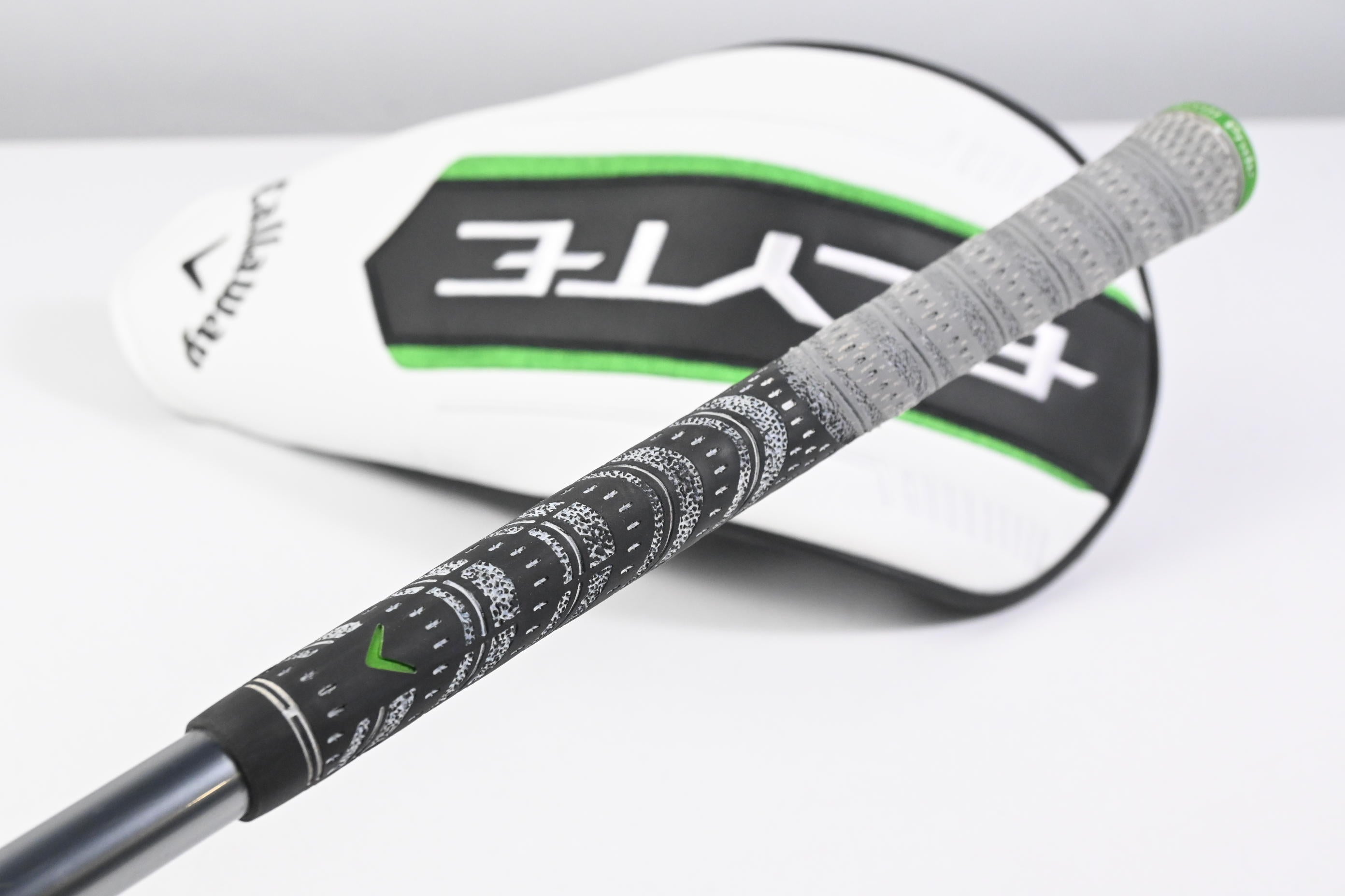 Callaway Elyte Triple Diamond Driver / 9 Degree / Regular Flex Hzrdus T800 65 Shaft