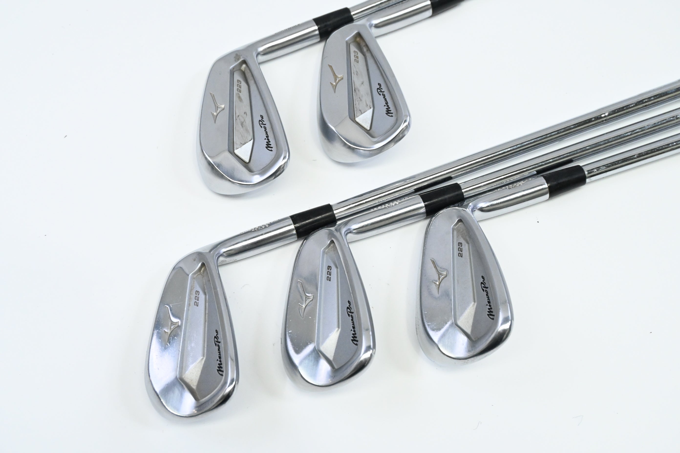 Mizuno Pro 223 Irons / 6-PW / Stiff Flex NS Pro Modus3 Tour 105 Shafts