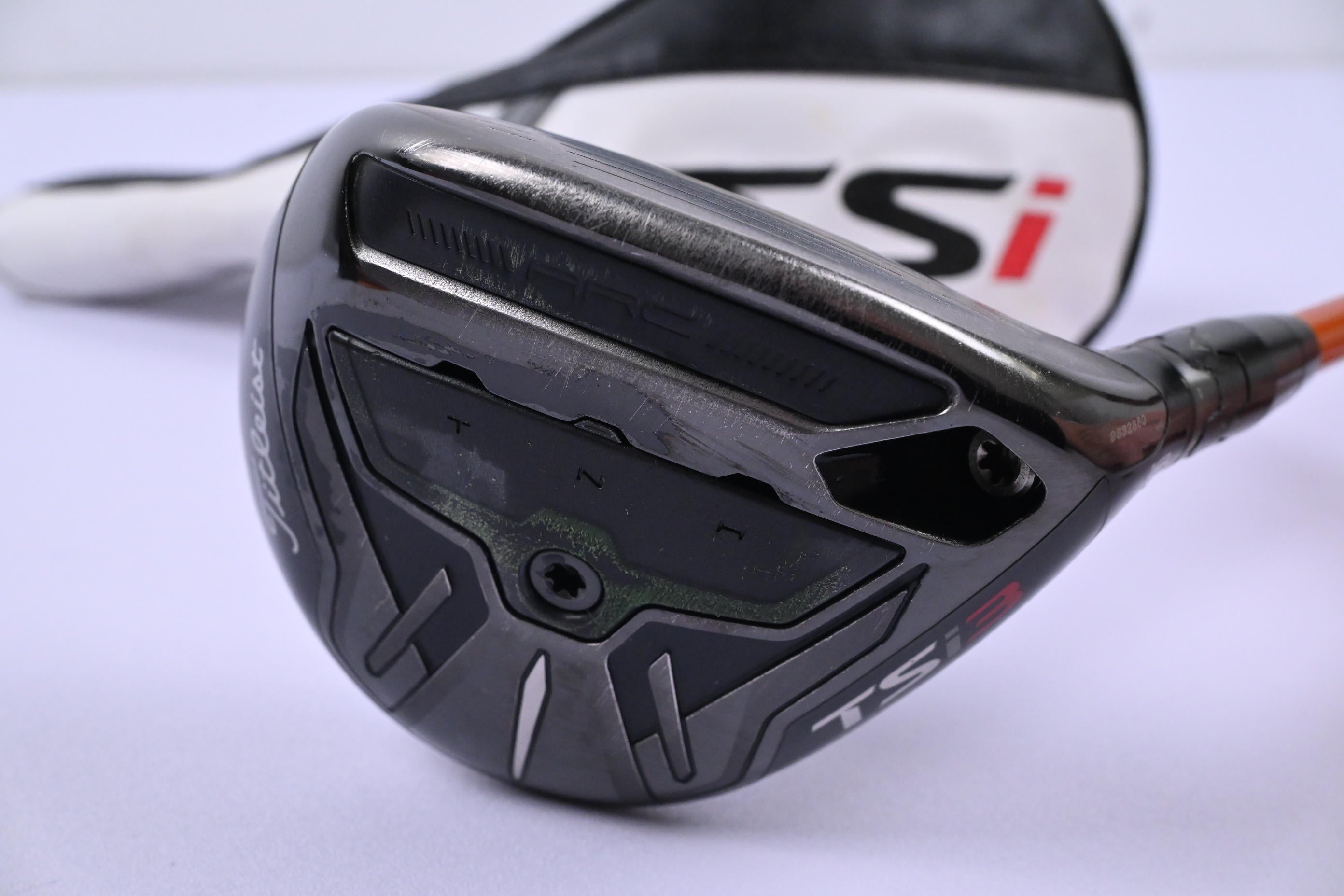 Titleist TSi3 #5 Wood / 18 Degree / Stiff Flex Tour AD DI-7 Orange Shaft