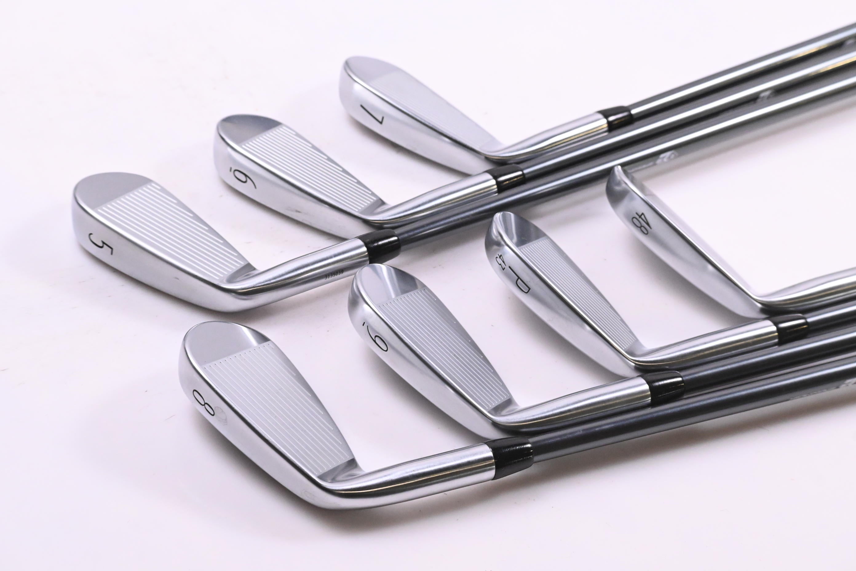 Titleist T250 2025 Irons / 5-PW+48° / Regular Flex MMT AMC Blue 85 Shafts