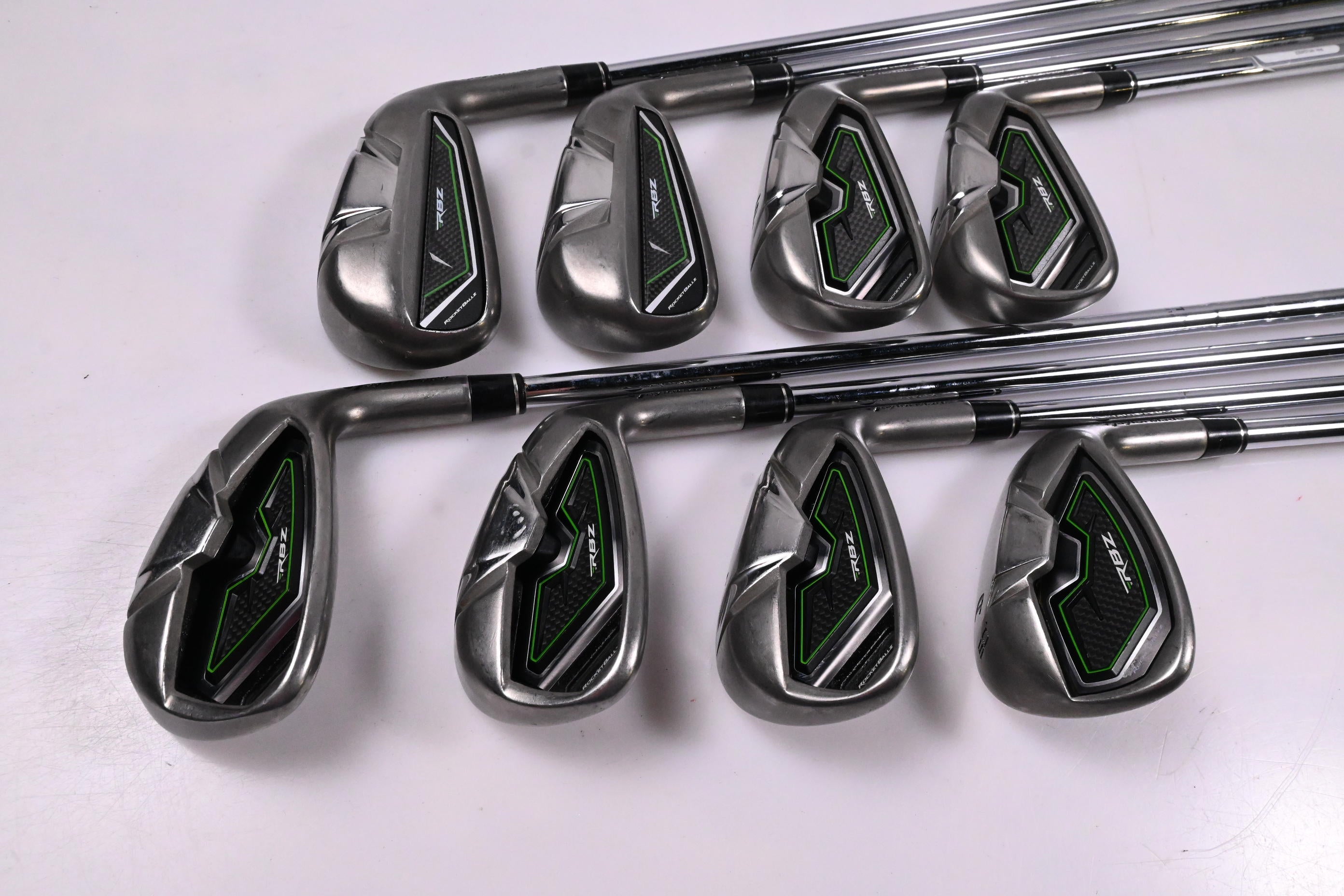 Taylormade RBZ Irons / 4-PW+GW / Regular Flex Taylormade Shafts