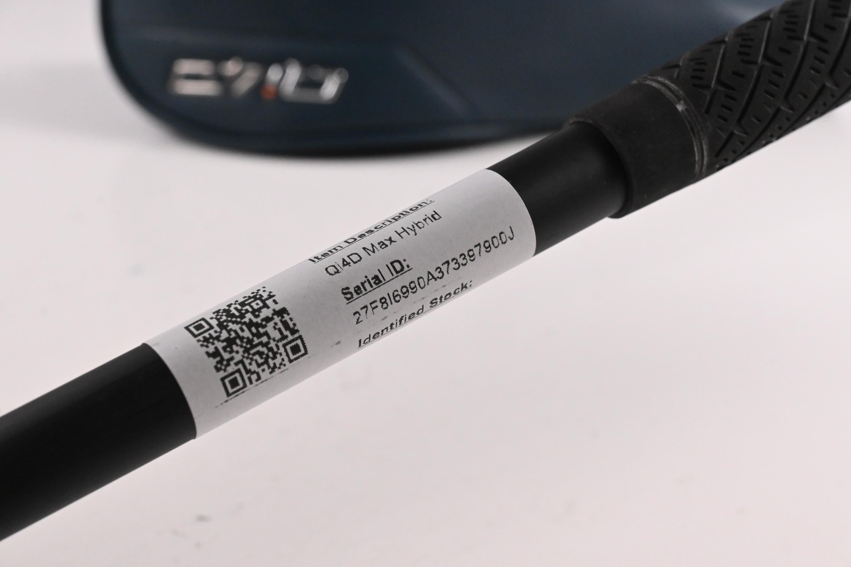 Taylormade Qi4D Max #6 Hybrid / 30 Degree / Regular Flex REAX By KBS 65 Shaft