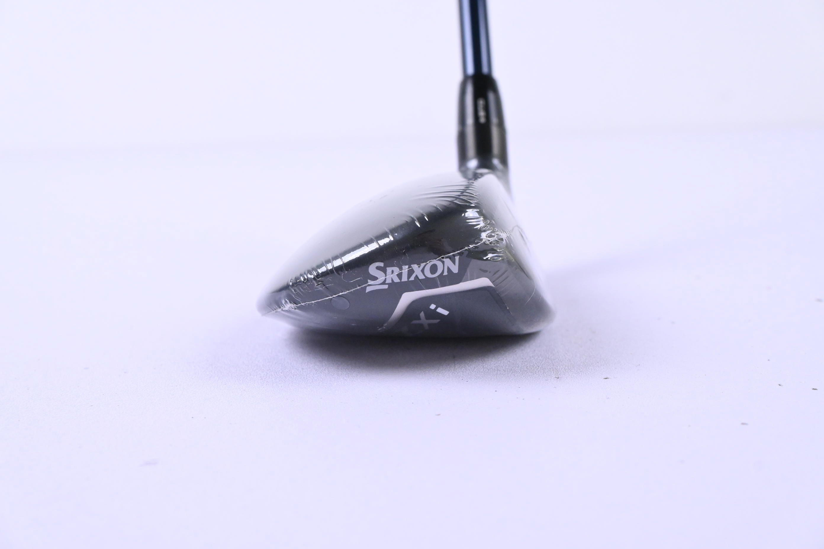 Srixon ZXi #4 Hybrid / 22 Degree / Regular Flex Fujikura Ventus TR Blue 7 Shaft