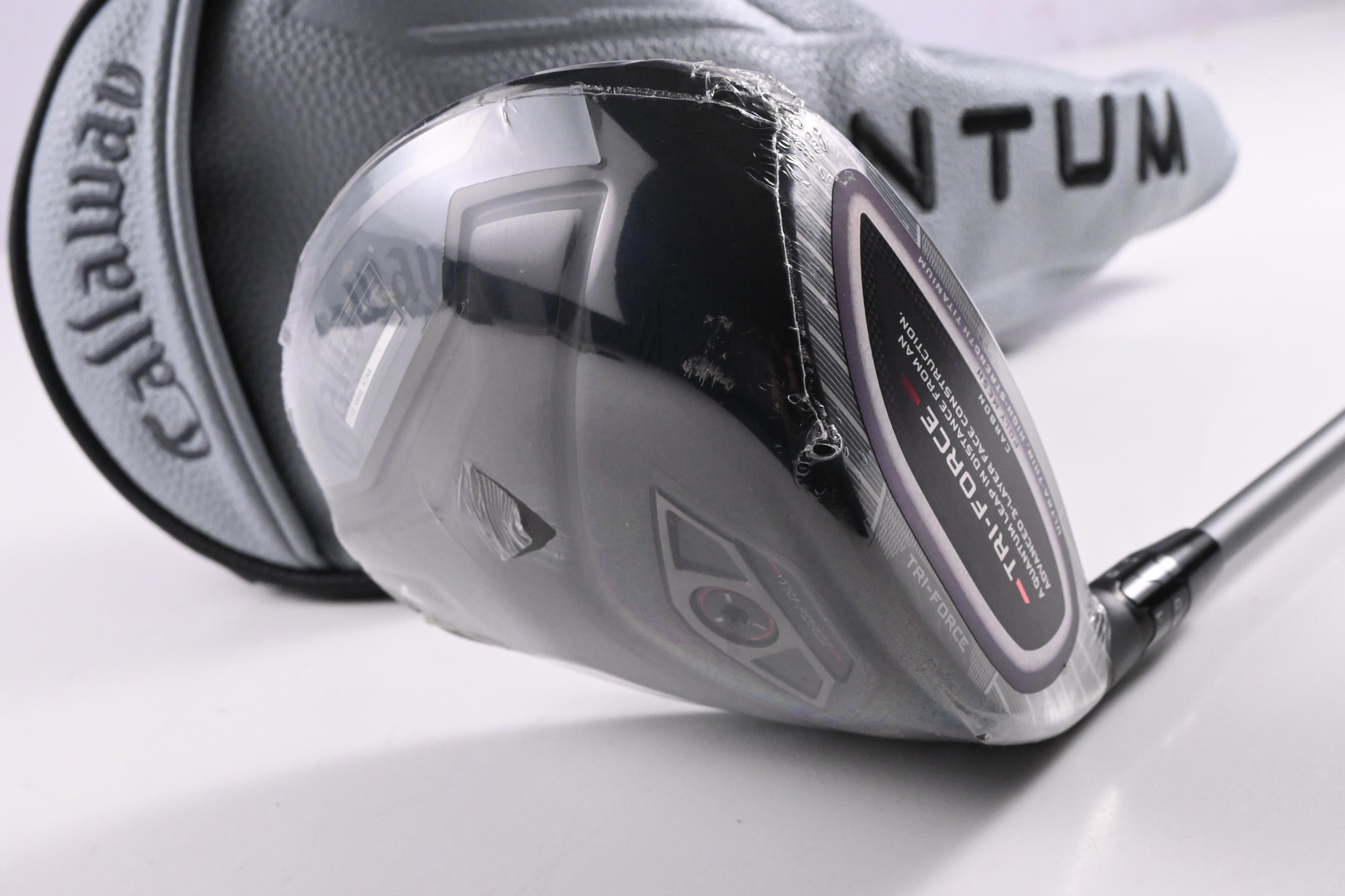 Callaway Quantum Max D Driver / 10.5 Degree / Regular Flex Denali Frost Silver