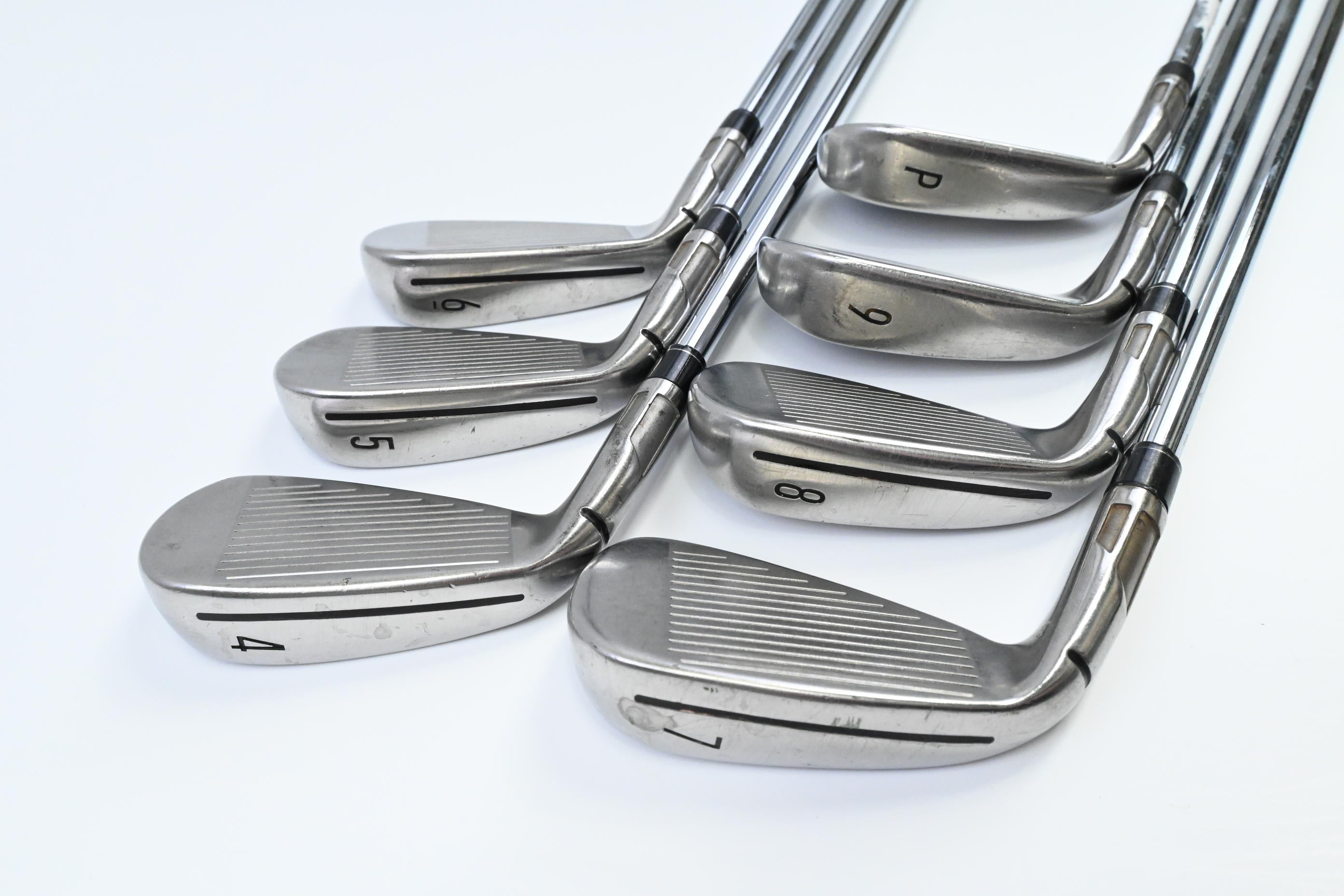 Taylormade Stealth Irons / 4-PW / Regular Flex Dynamic Gold 95 R300 Shafts
