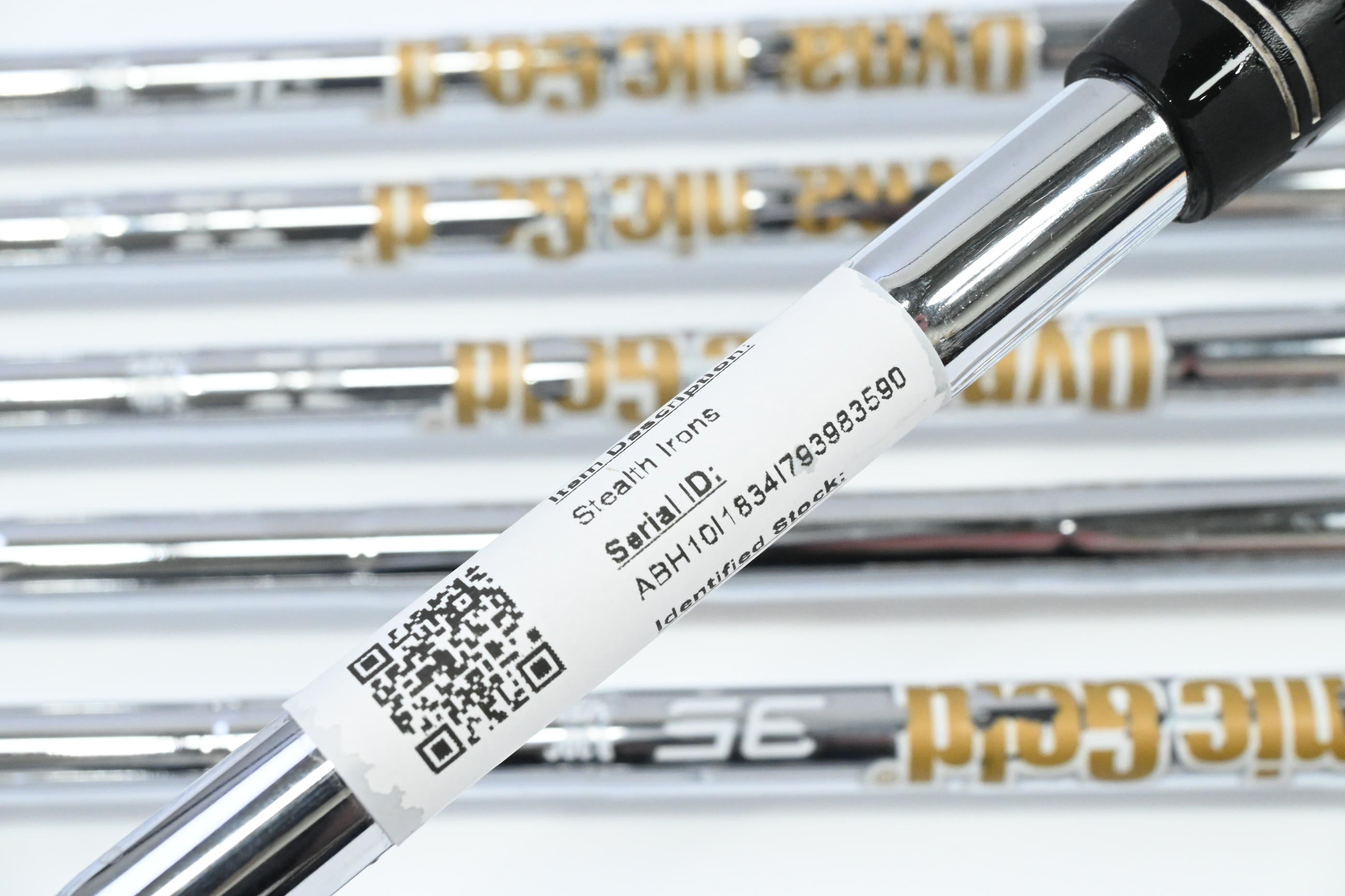 Taylormade Stealth Irons / 4-PW / Regular Flex Dynamic Gold 95 R300 Shafts