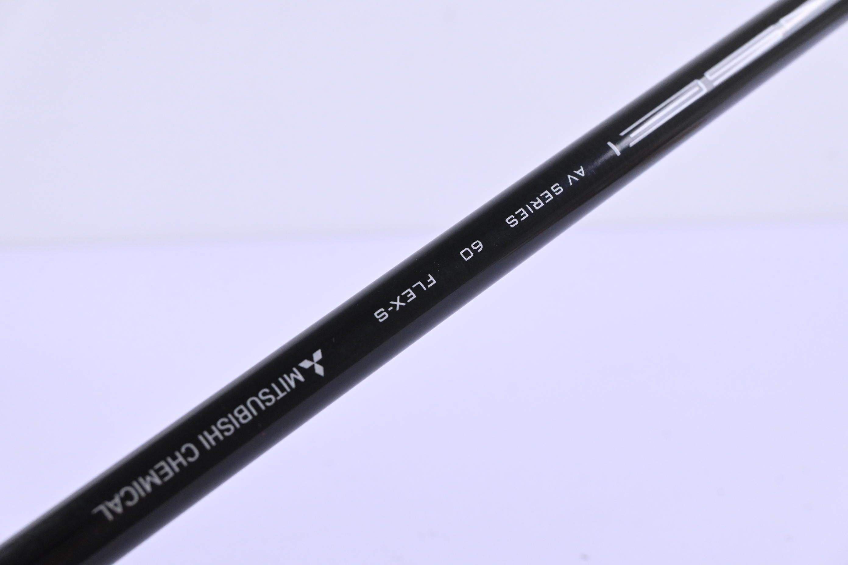 Taylormade Stealth Plus Driver / 10.5 Degree / Stiff Flex Tensei AV Raw Blue 60