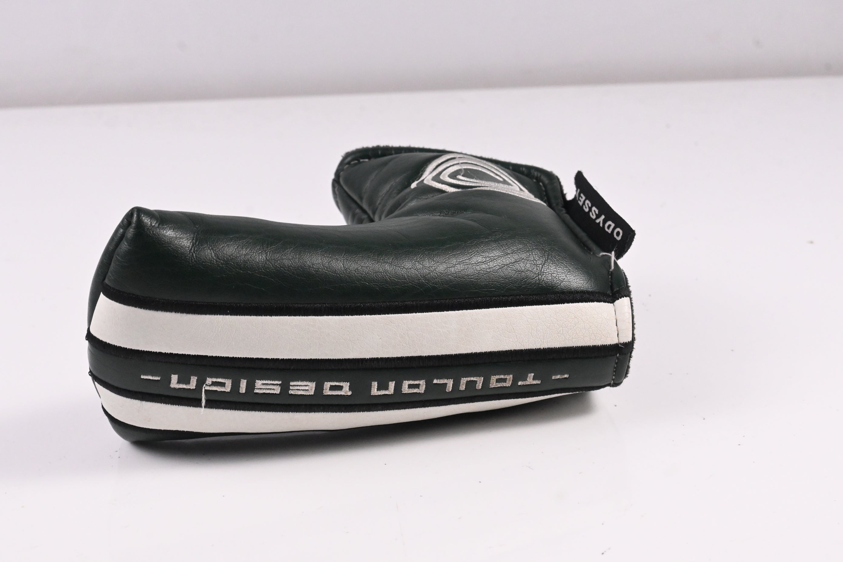 Odyssey Toulon 2022 Chicago Putter / 34 Inch
