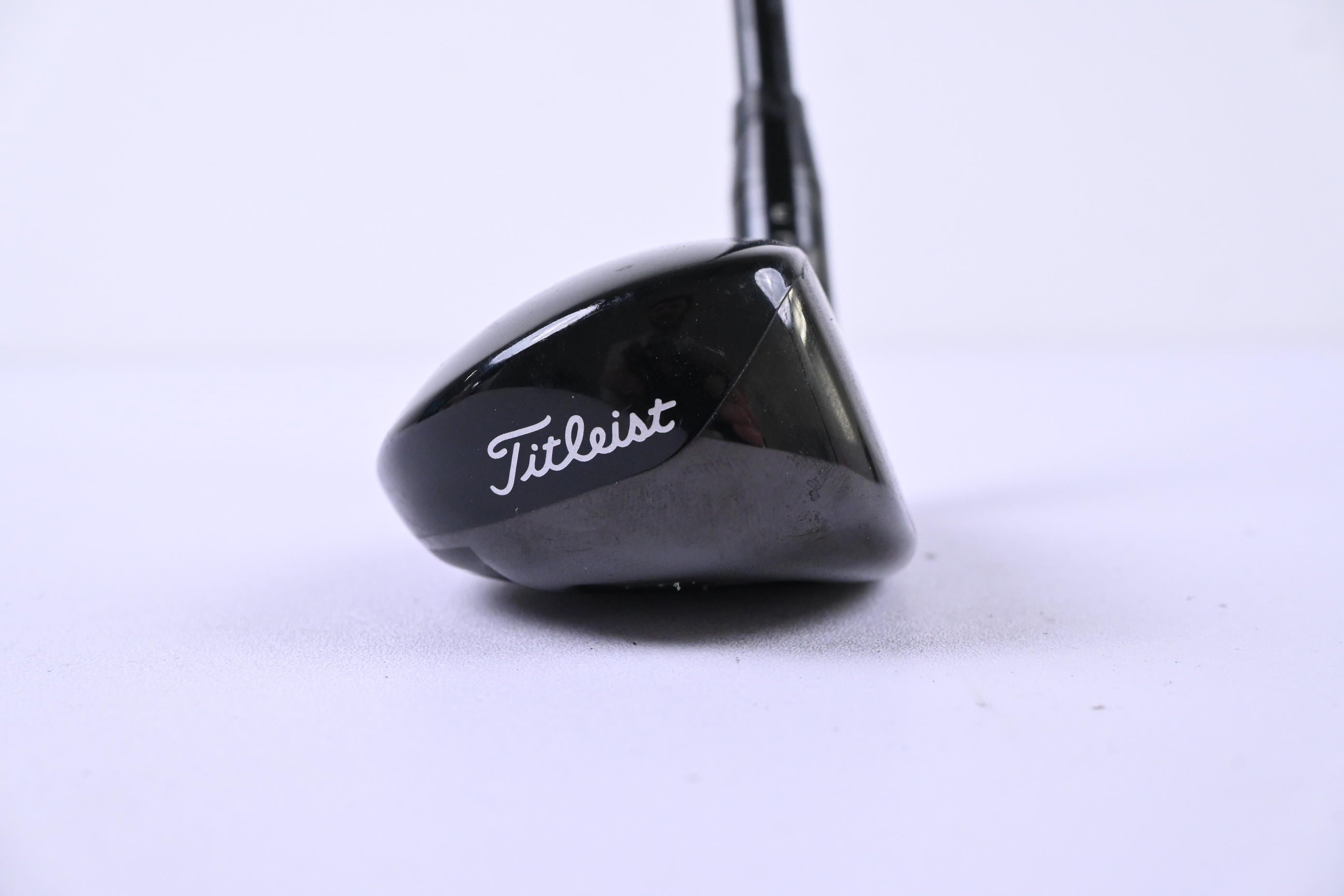 Titleist GT3 #3 Hybrid / 19 Degree / Regular Flex Fujikura Atmos Orange 6 Shaft