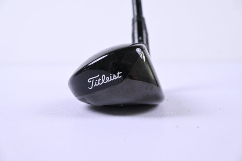 Titleist GT3 #3 Hybrid / 19 Degree / Regular Flex Fujikura Atmos Orange 6 Shaft