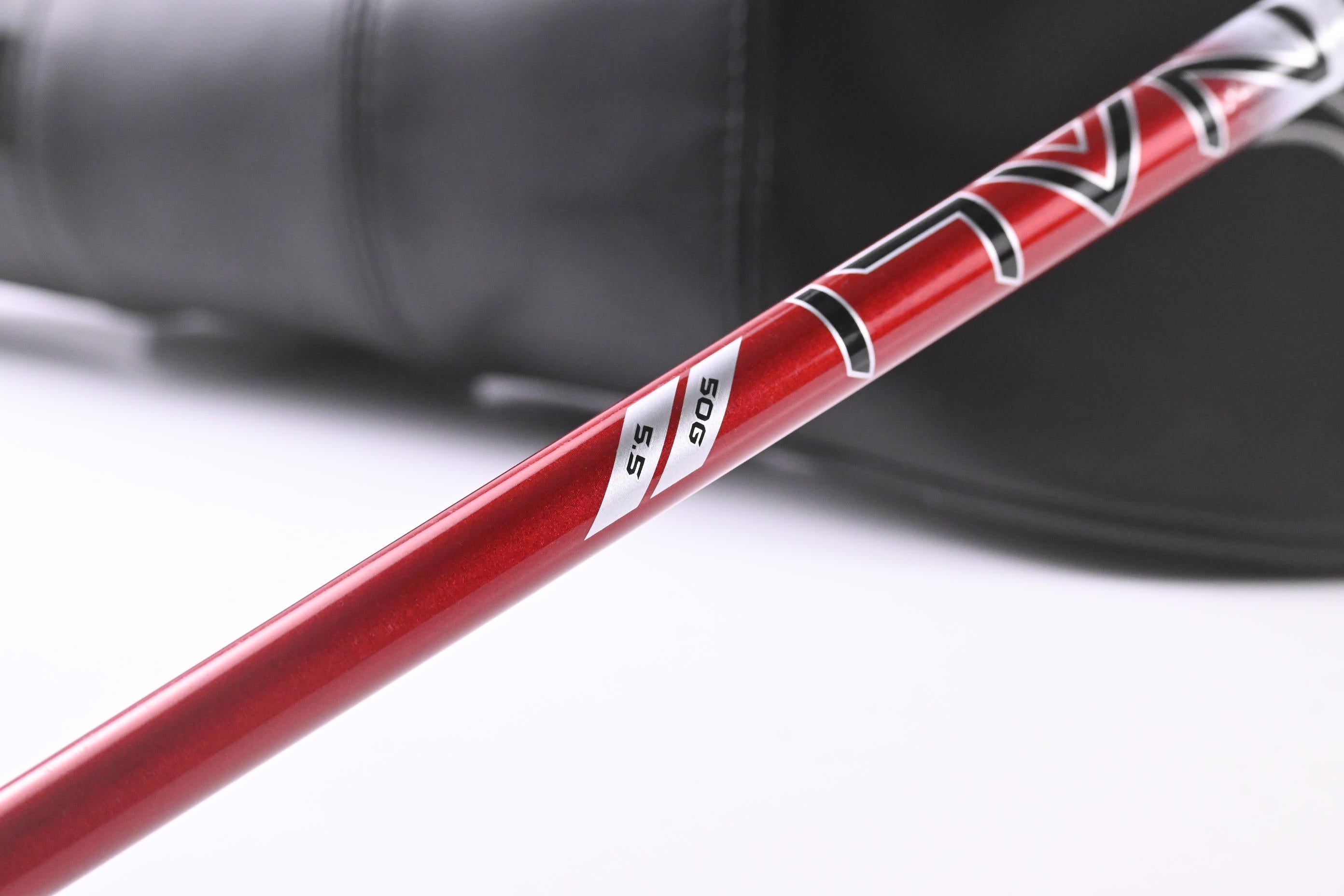 Mizuno ST-Max 230 Driver / 10.5 Degree / Regular Flex Project X Denali Red 50