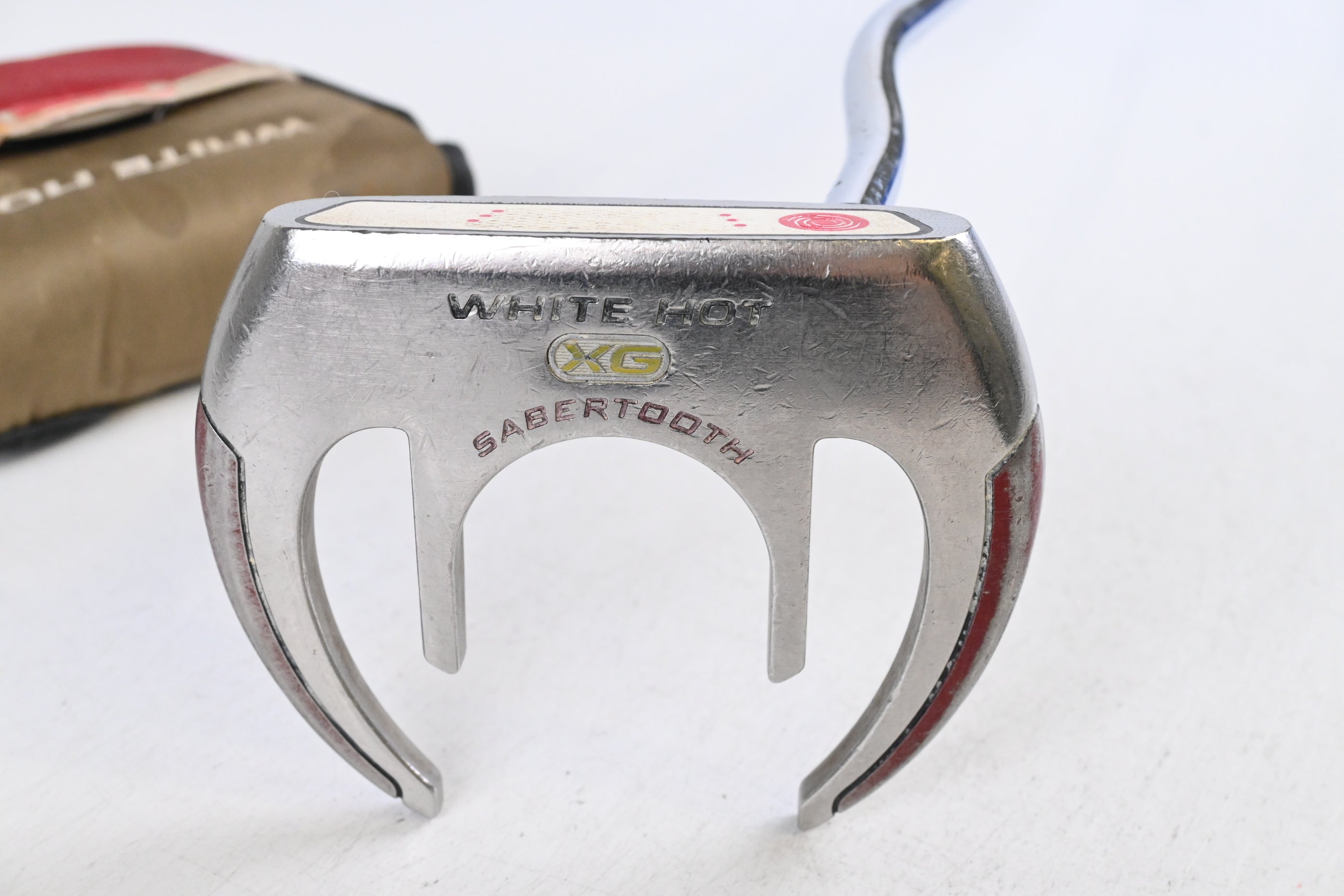 Odyssey White Hot XG SaberTooth Putter / 33 Inch